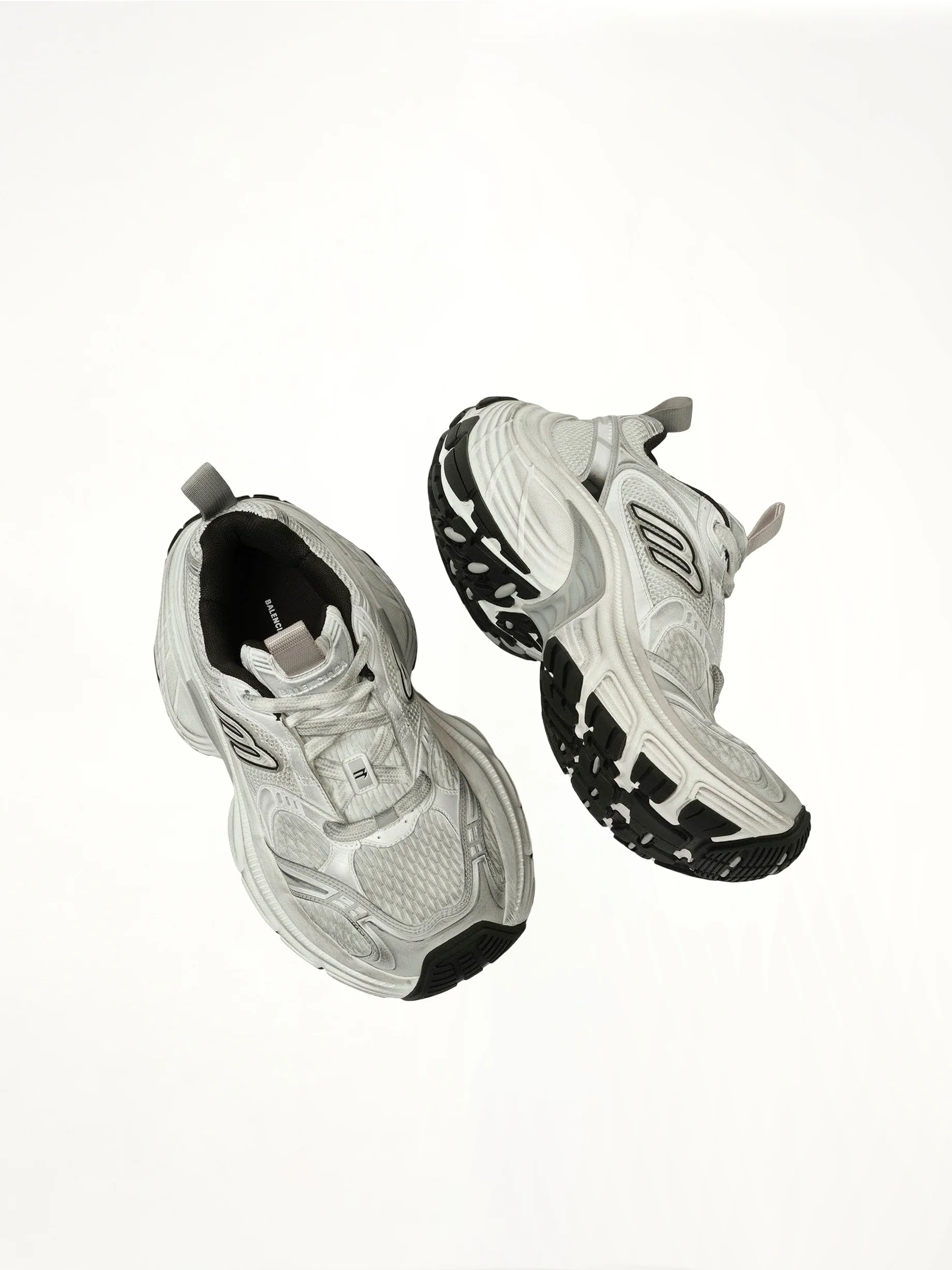 10XL Sneaker in White/Black/Grey - Image 4