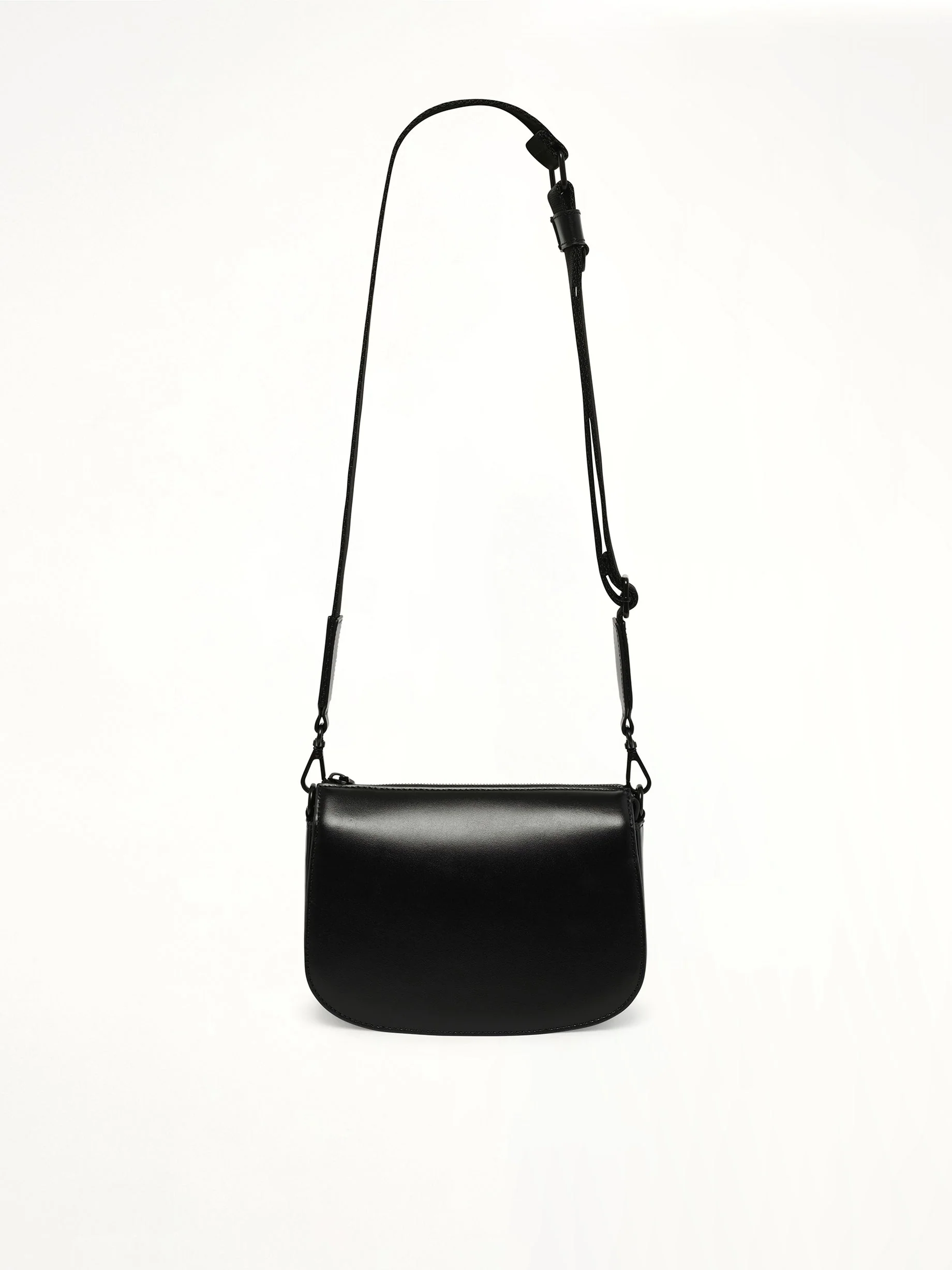 1DR Camera Bag in Black - Image 6
