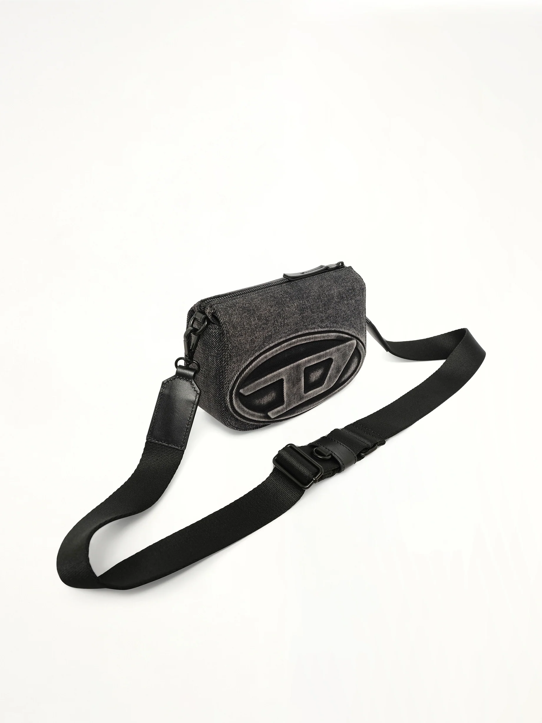 1DR Camera Bag in Denim Black - Image 5