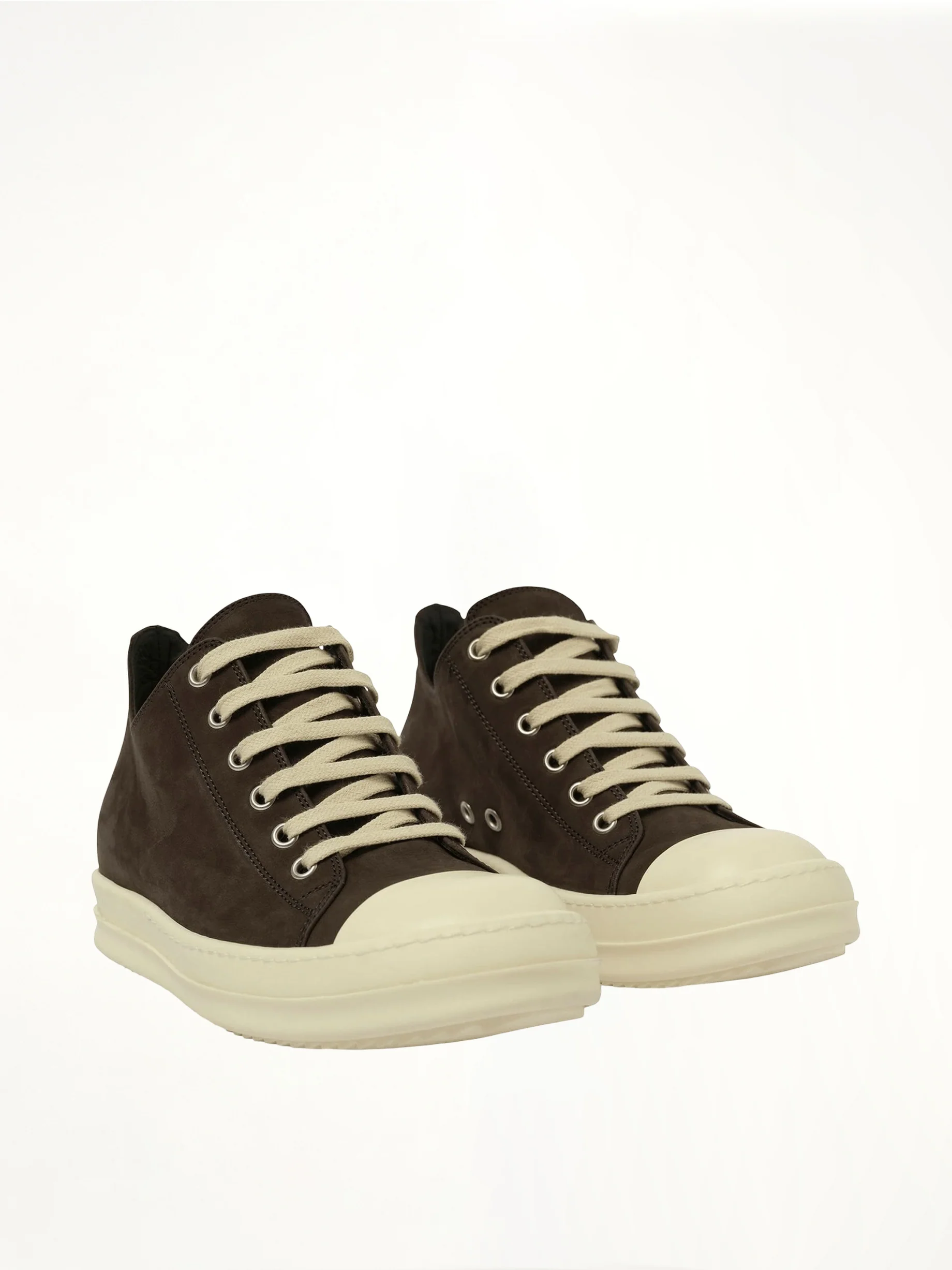 Grey Wolf Nubuk Low Sneaker in Dark Dust/Milk - Image 2