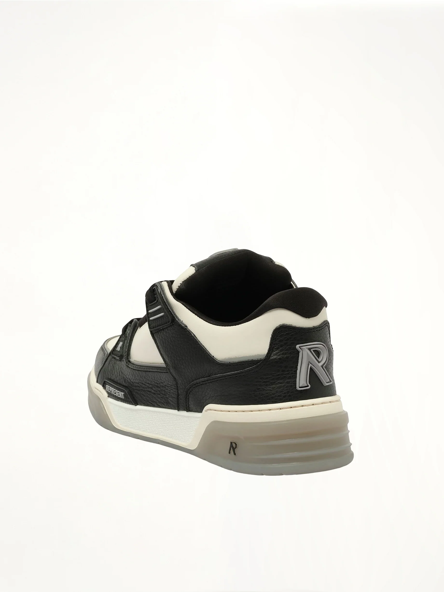 Studio Sneaker in Black/Vintage White - Image 3
