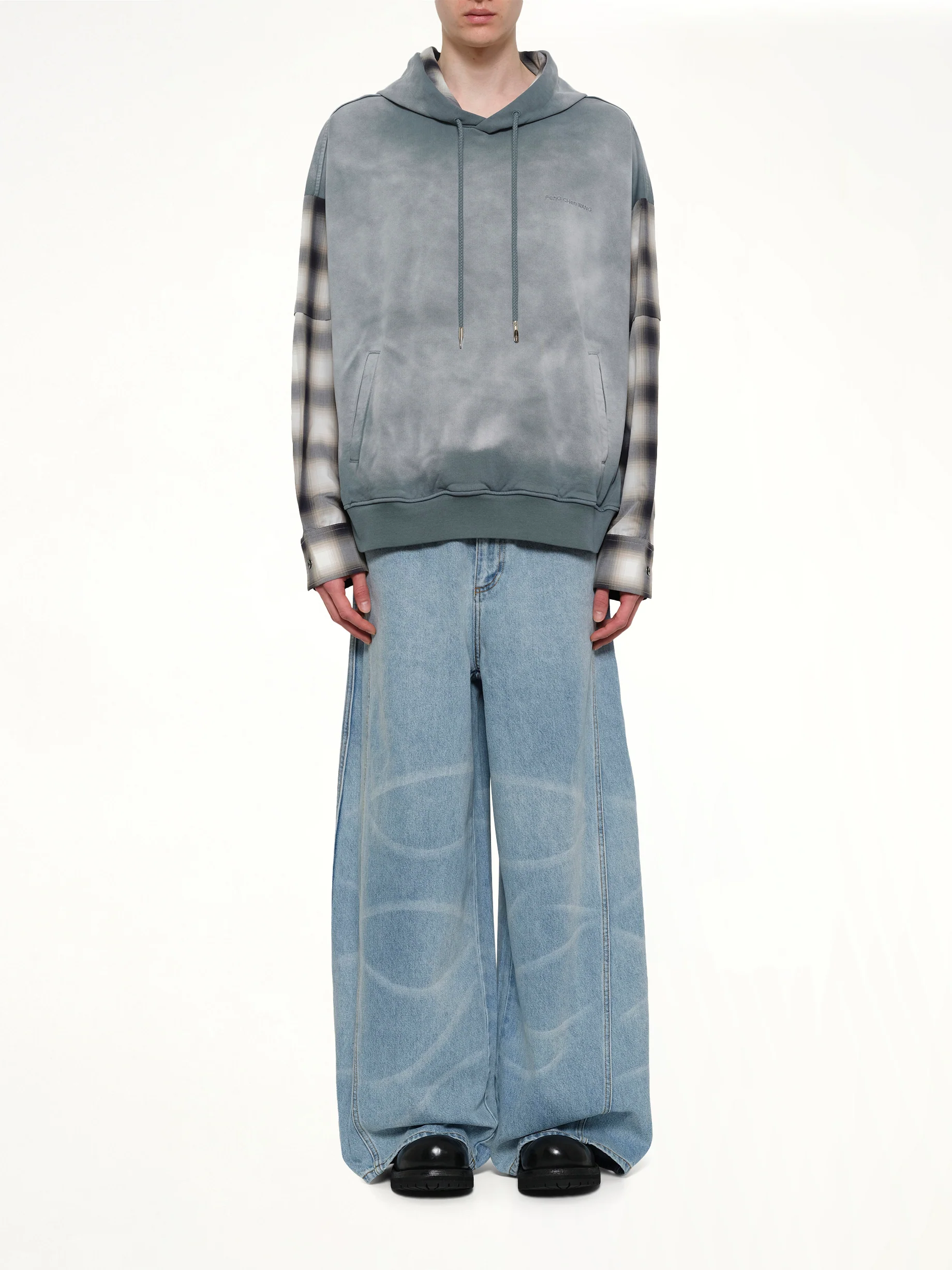 2 in 1 Check Hoodie in Grey - Image 7