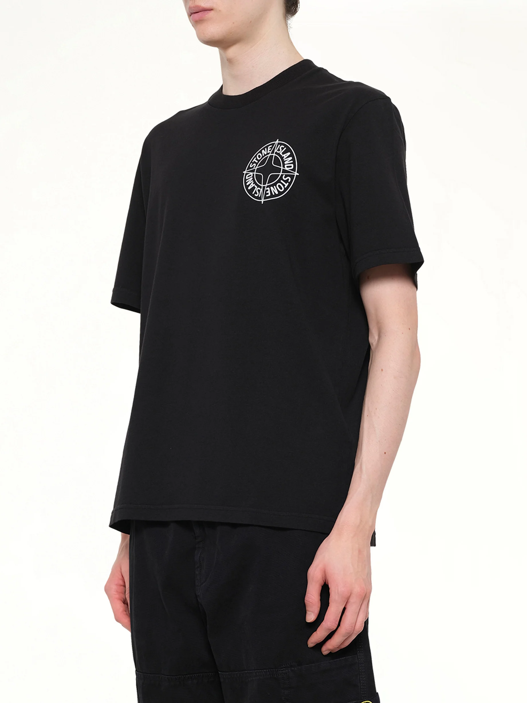 2100001 Chest Logo T-Shirt in Black - Image 3