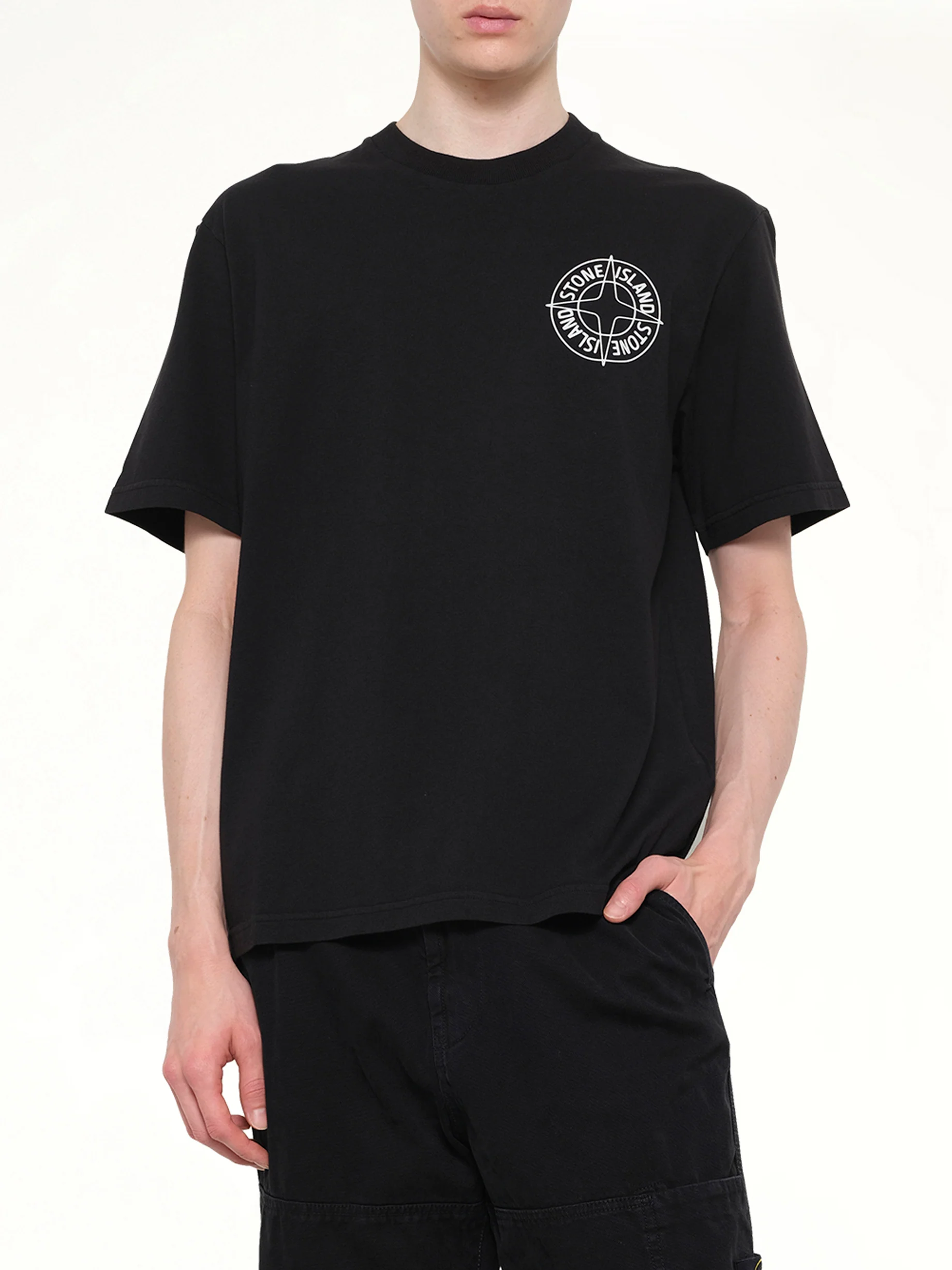 2100001 Chest Logo T-Shirt in Black - Image 6