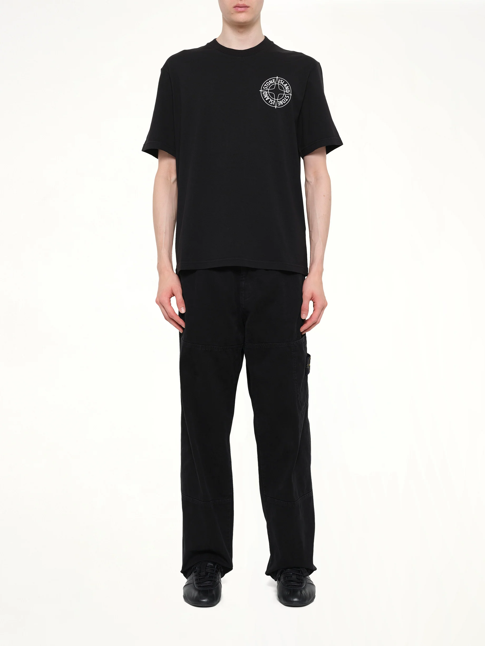 2100001 Chest Logo T-Shirt in Black - Image 7