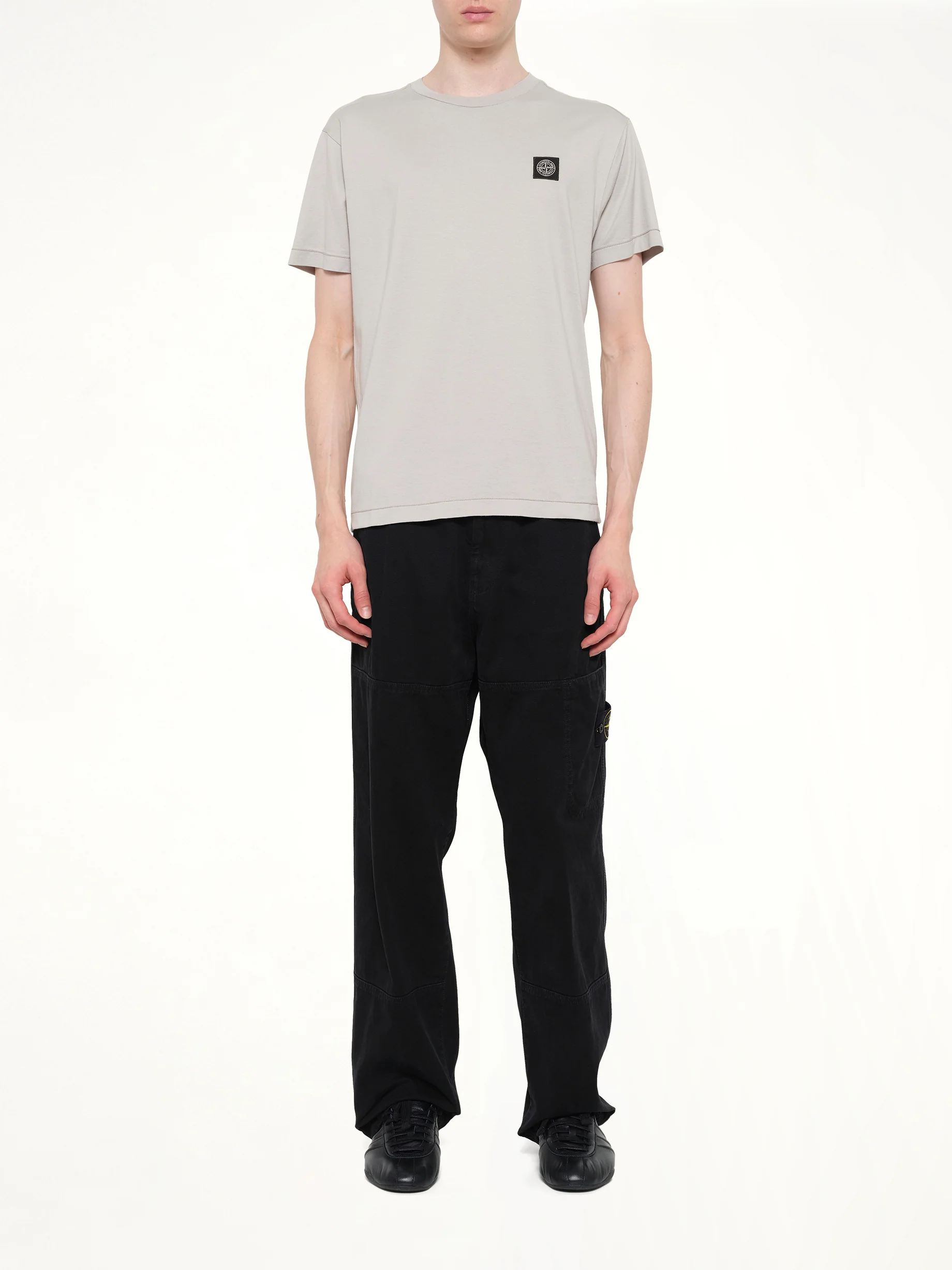2100027 Logo Patch T-Shirt in Pearl Grey - Image 7