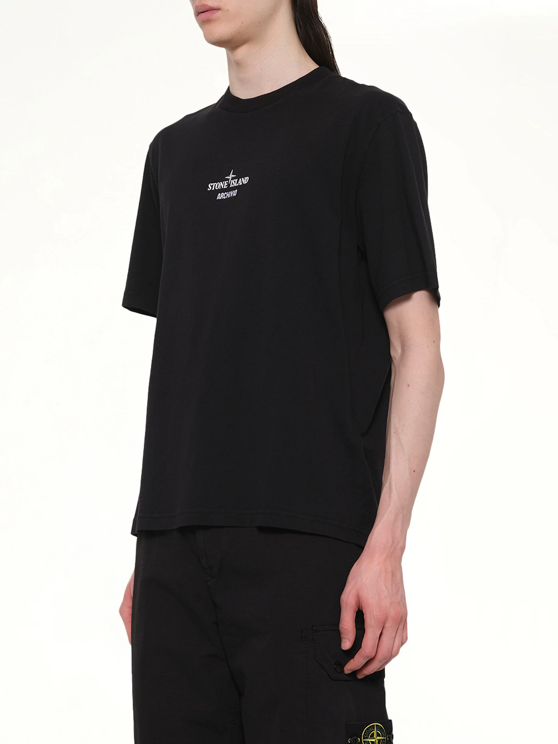 210003 Archivo S/S T-Shirt in Black - Image 3