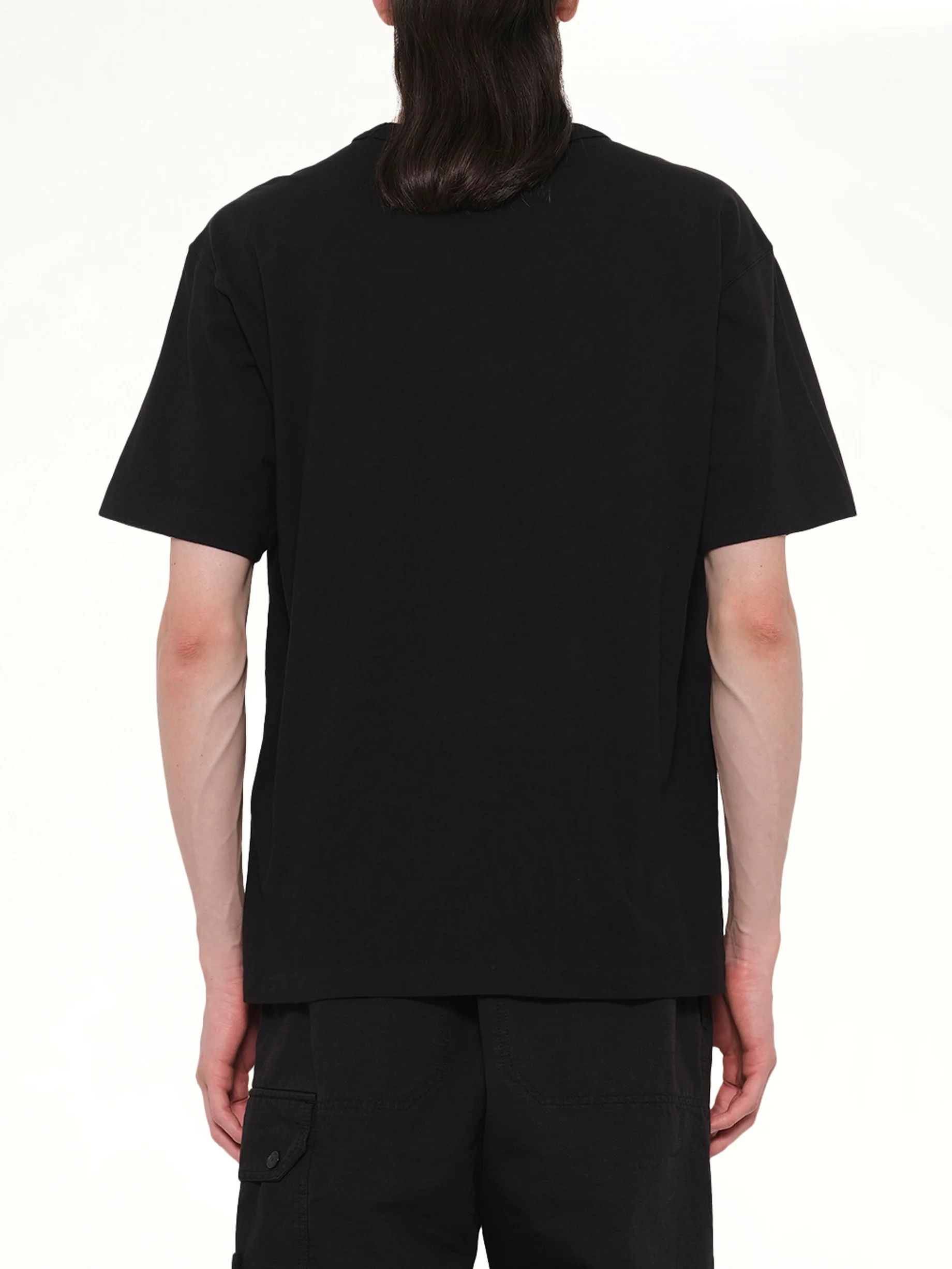 210003 S/S T-Shirt in Black - Image 5
