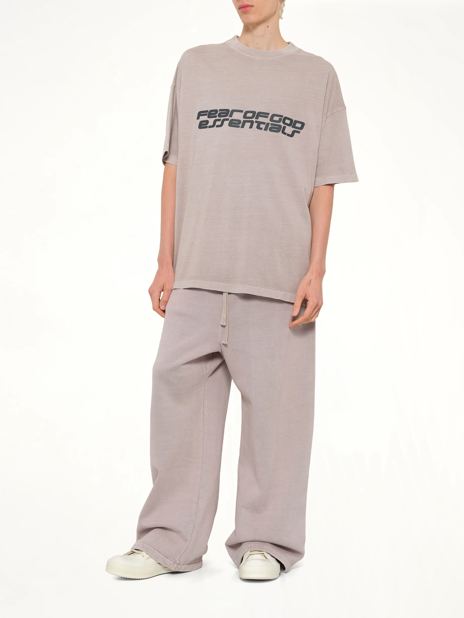 "26" T-Shirt in Smoke Grey - Image 4