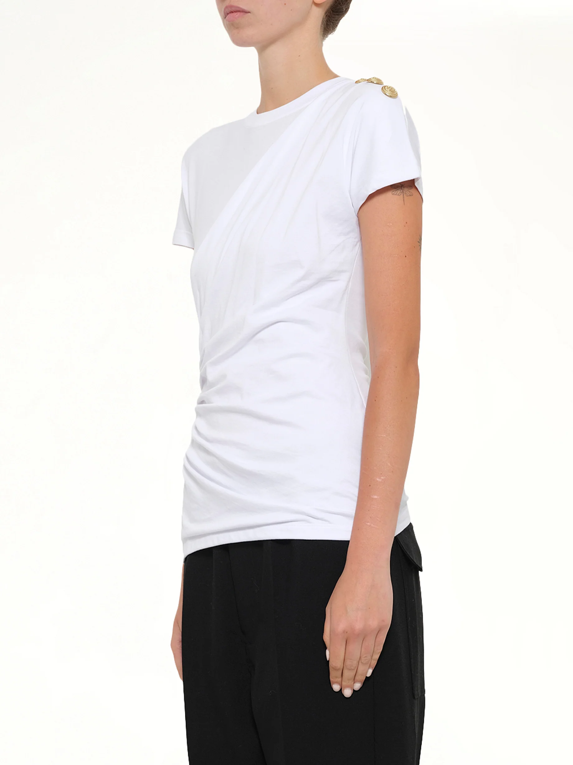 3 Buttons Knotted T-Shirt in White/Black - Image 3