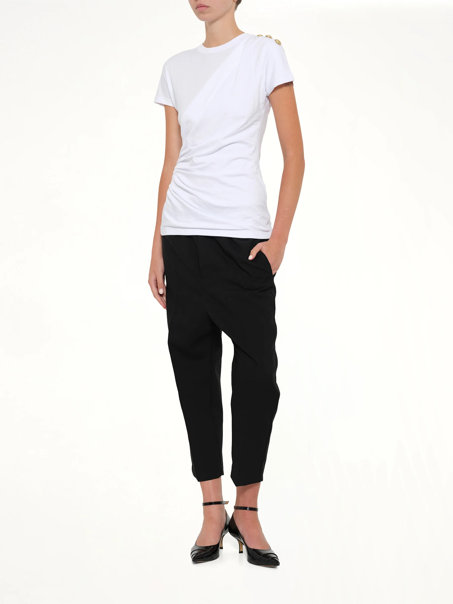 3 Buttons Knotted T-Shirt in White/Black - Image 4