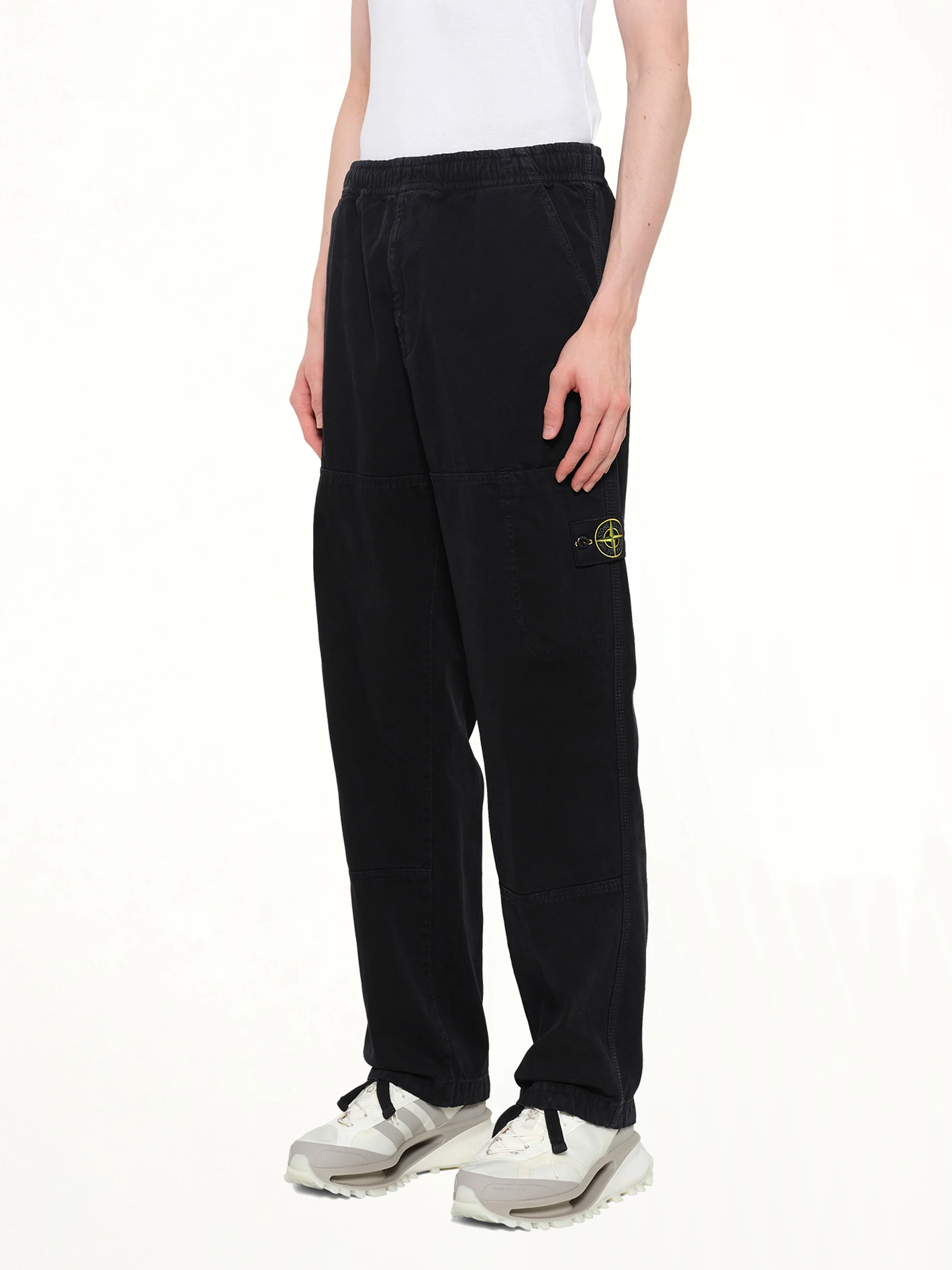 3100005 Trousers in Black - Image 3