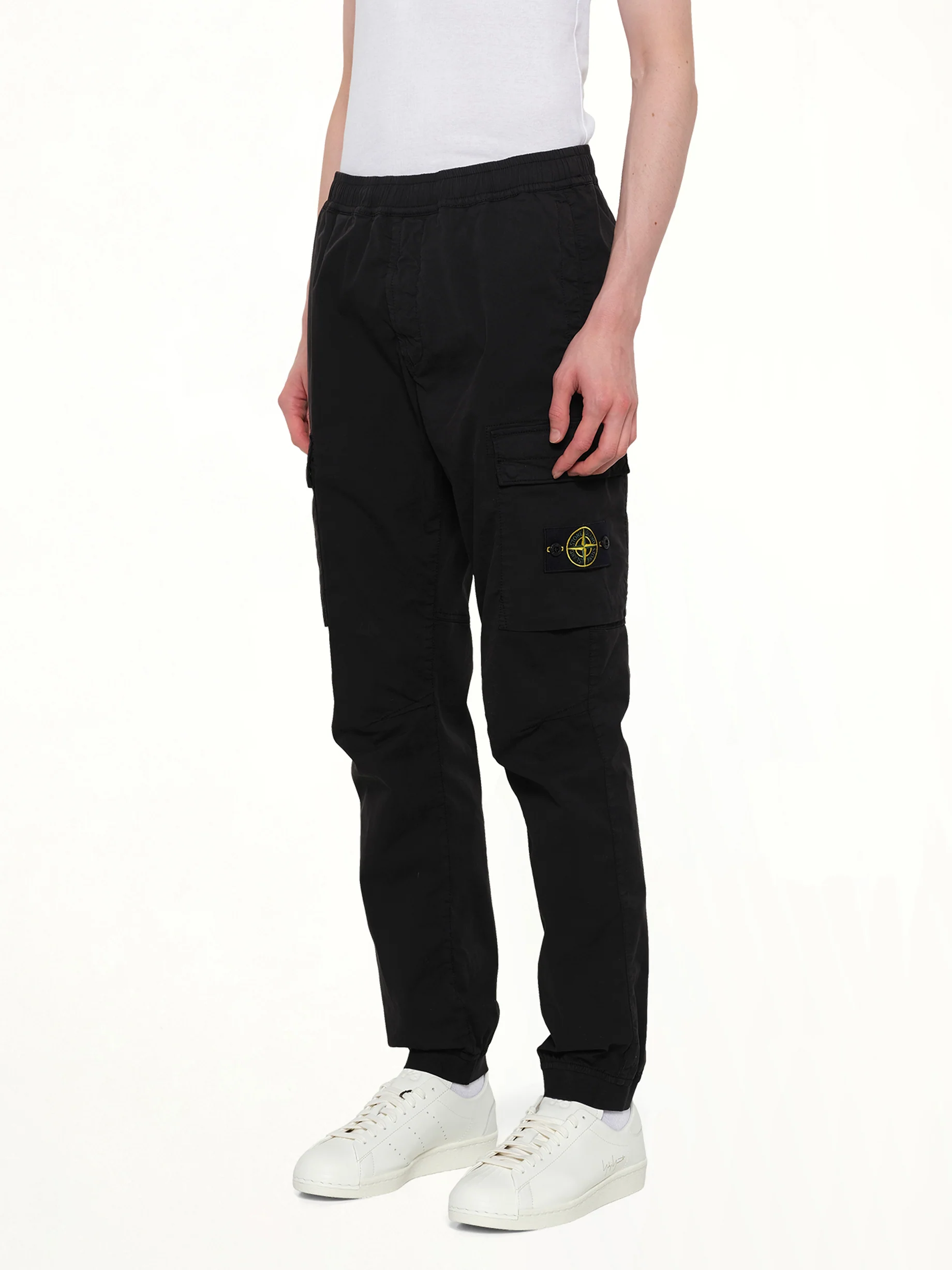 3100031 Trousers in Black - Image 3