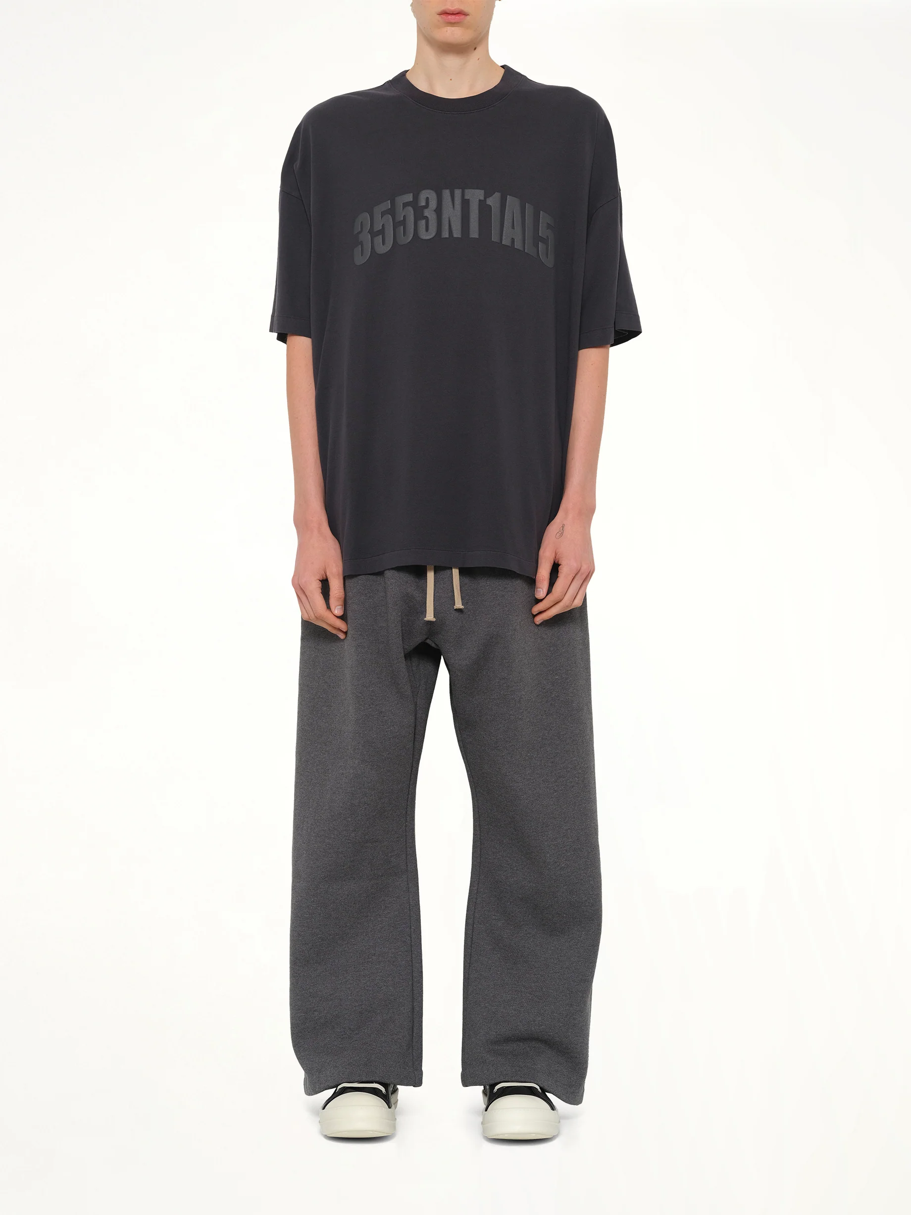 3553NTIAL5 T-Shirt in Vintage Black - Image 7