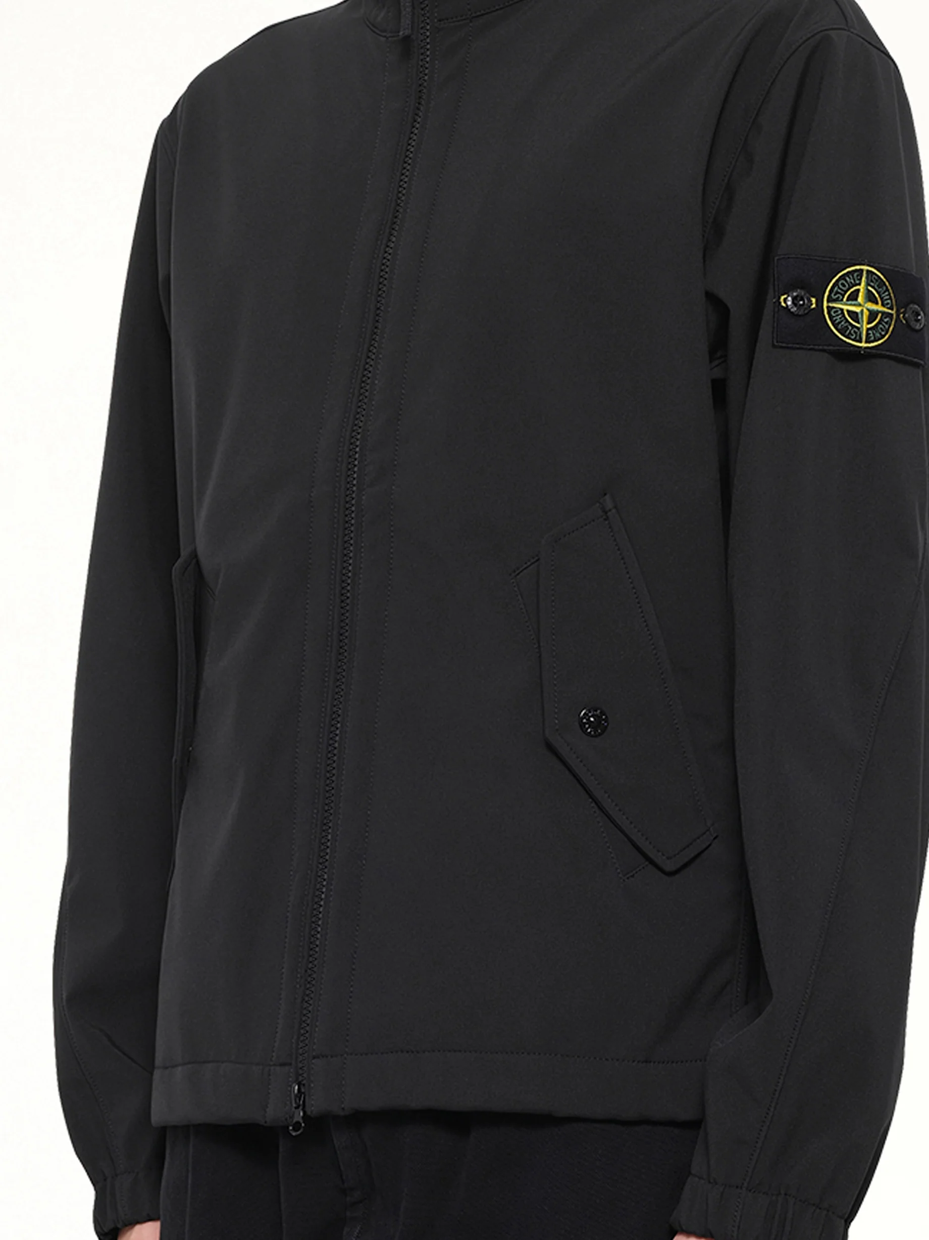 4100022 Jacket in Black - Image 6