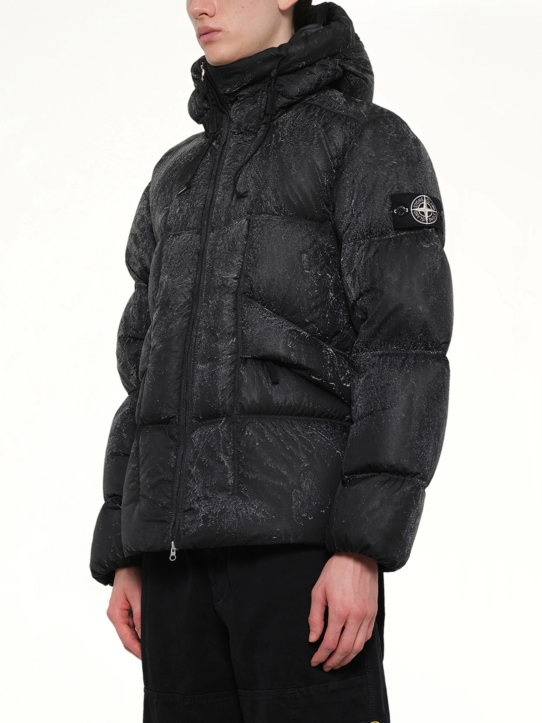 4100062 Hand Sprayed Reflective Puffer in Black - Image 3