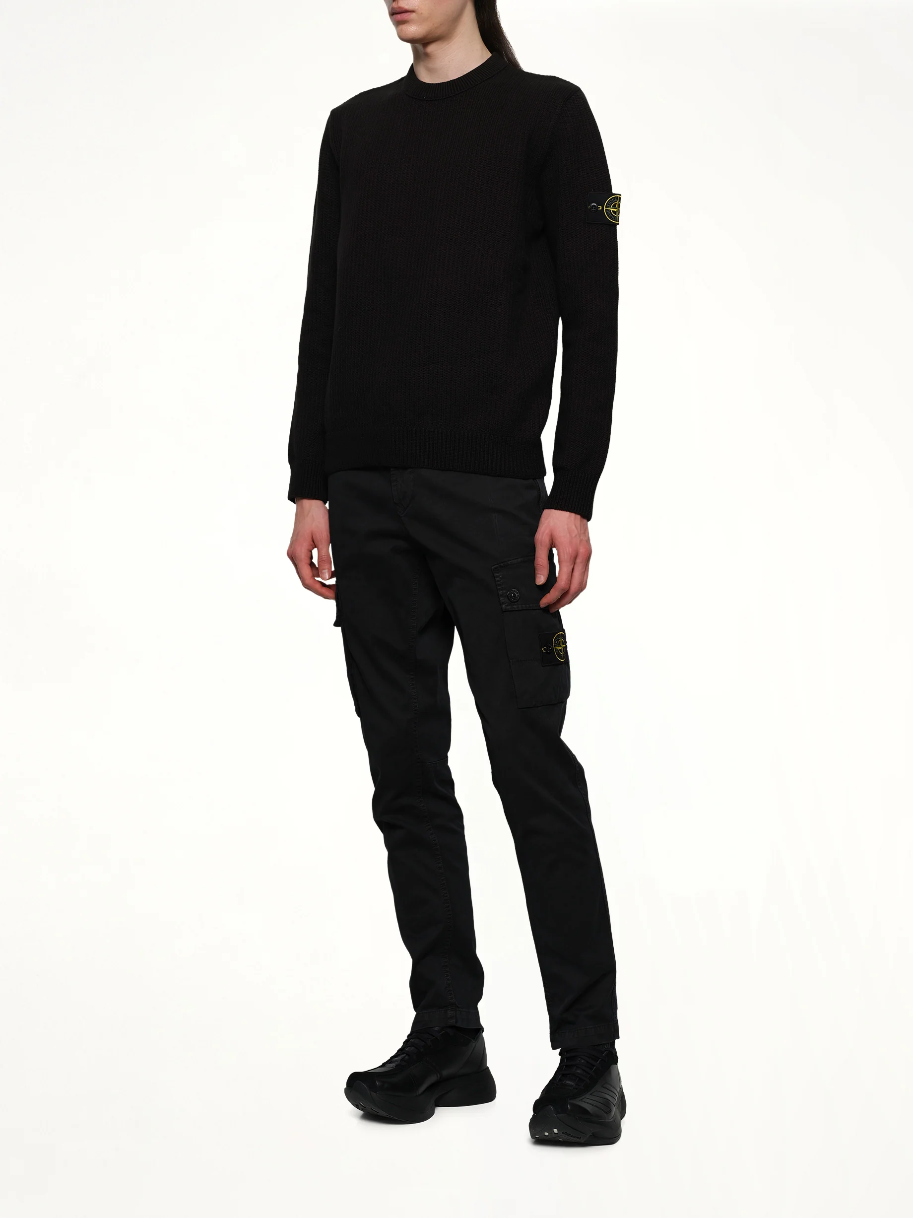 510004 Wool Crew Neck Sweater in Black - Image 4