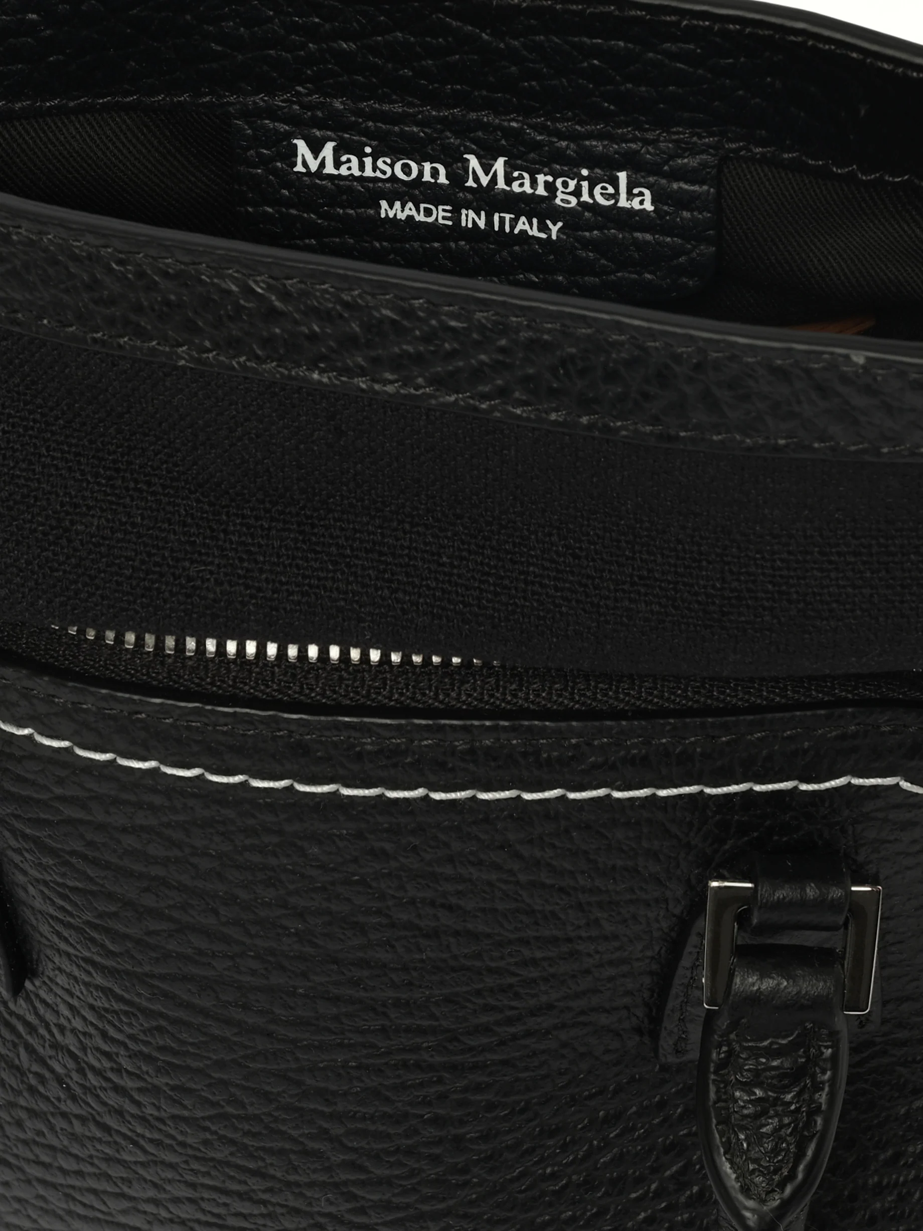 Micro 5AC Bag in Black - Image 6