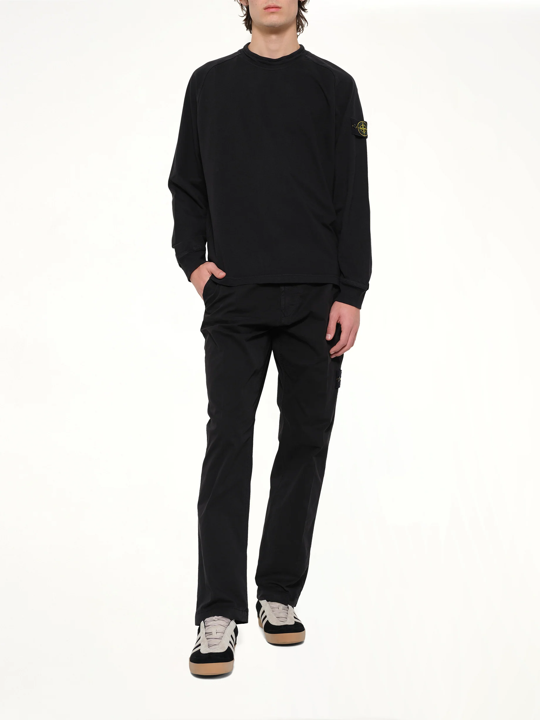6100030 Sweatshirt in Black - Image 4
