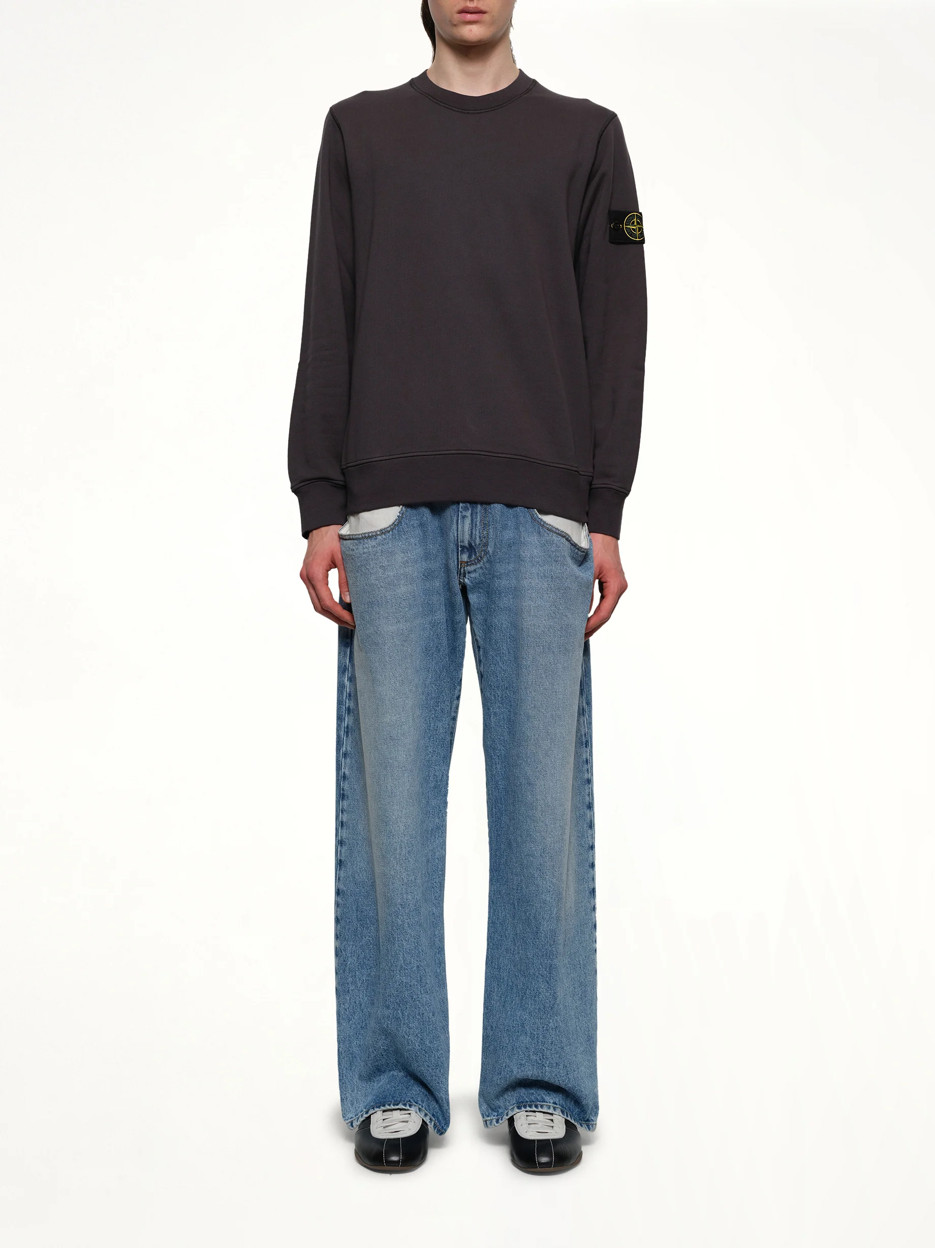 610006 Crewneck Sweatshirt in Lead Grey - Image 7