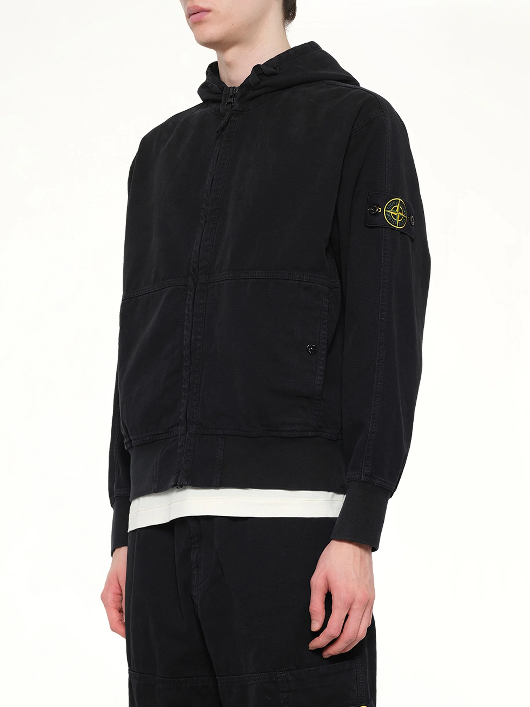 6100068 Hoodie Sweater in Black - Image 3