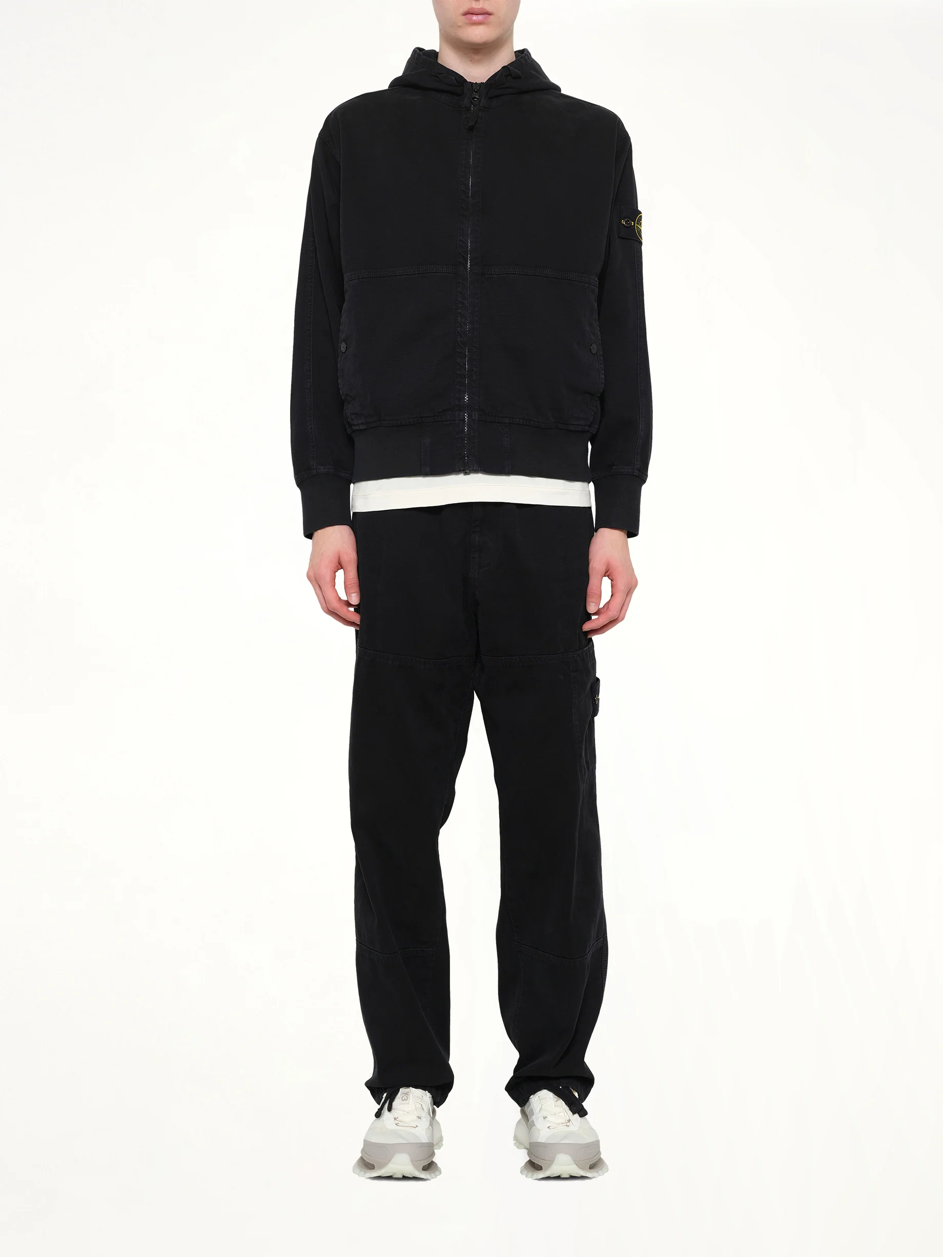 6100068 Hoodie Sweater in Black - Image 7