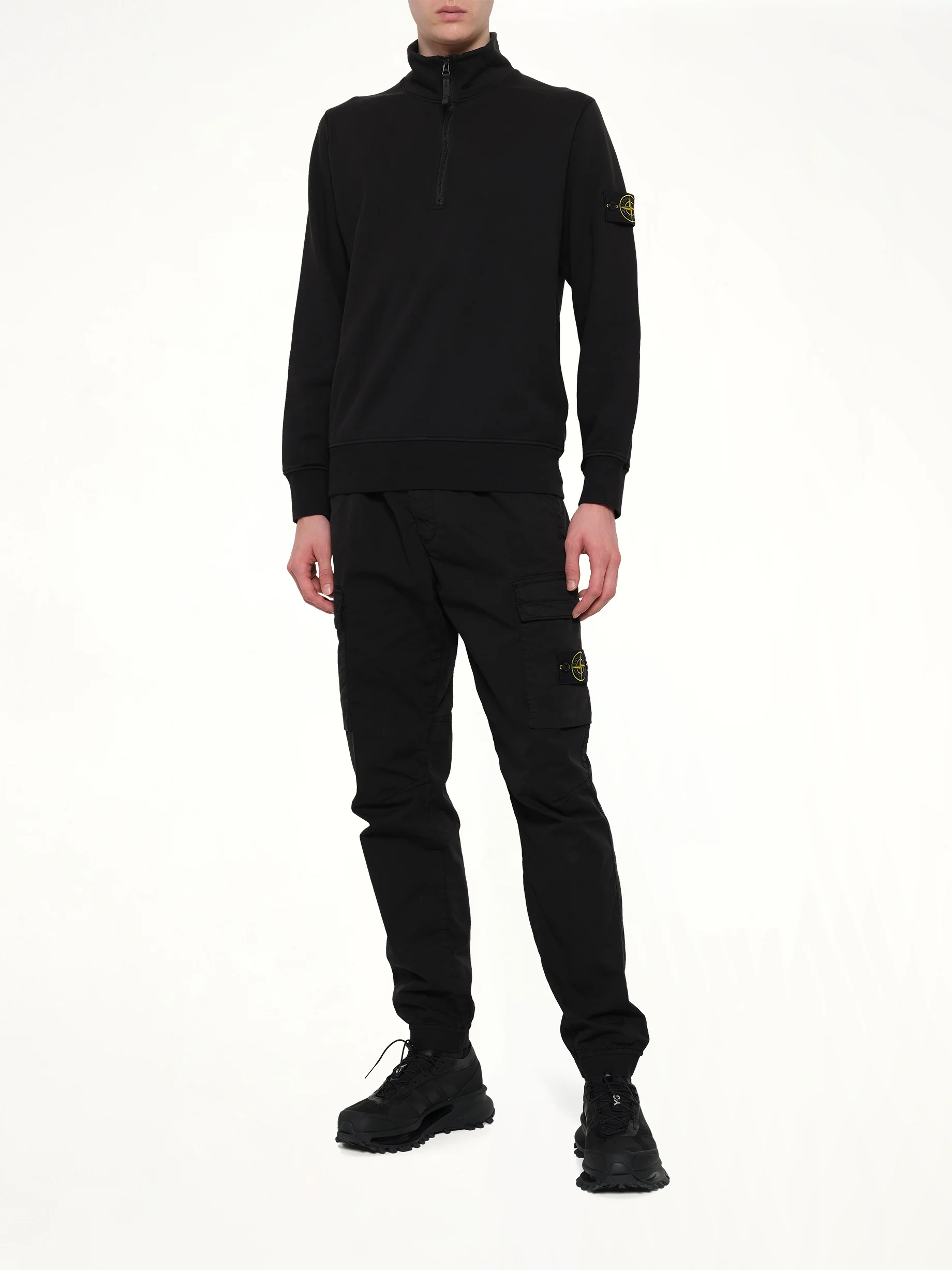 6100070 LS Polo in Black - Image 4