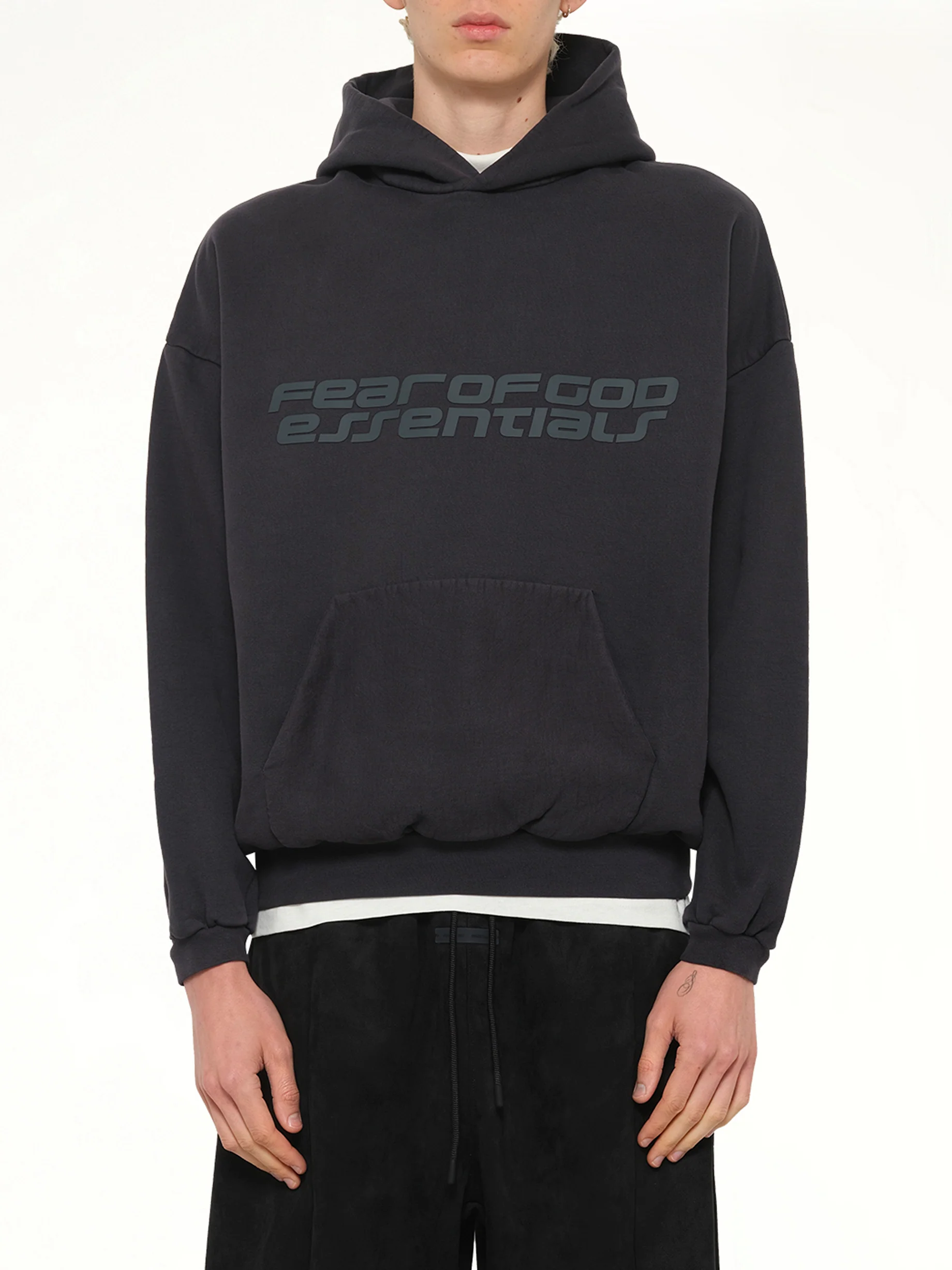 90's Hoodie in Vintage Black