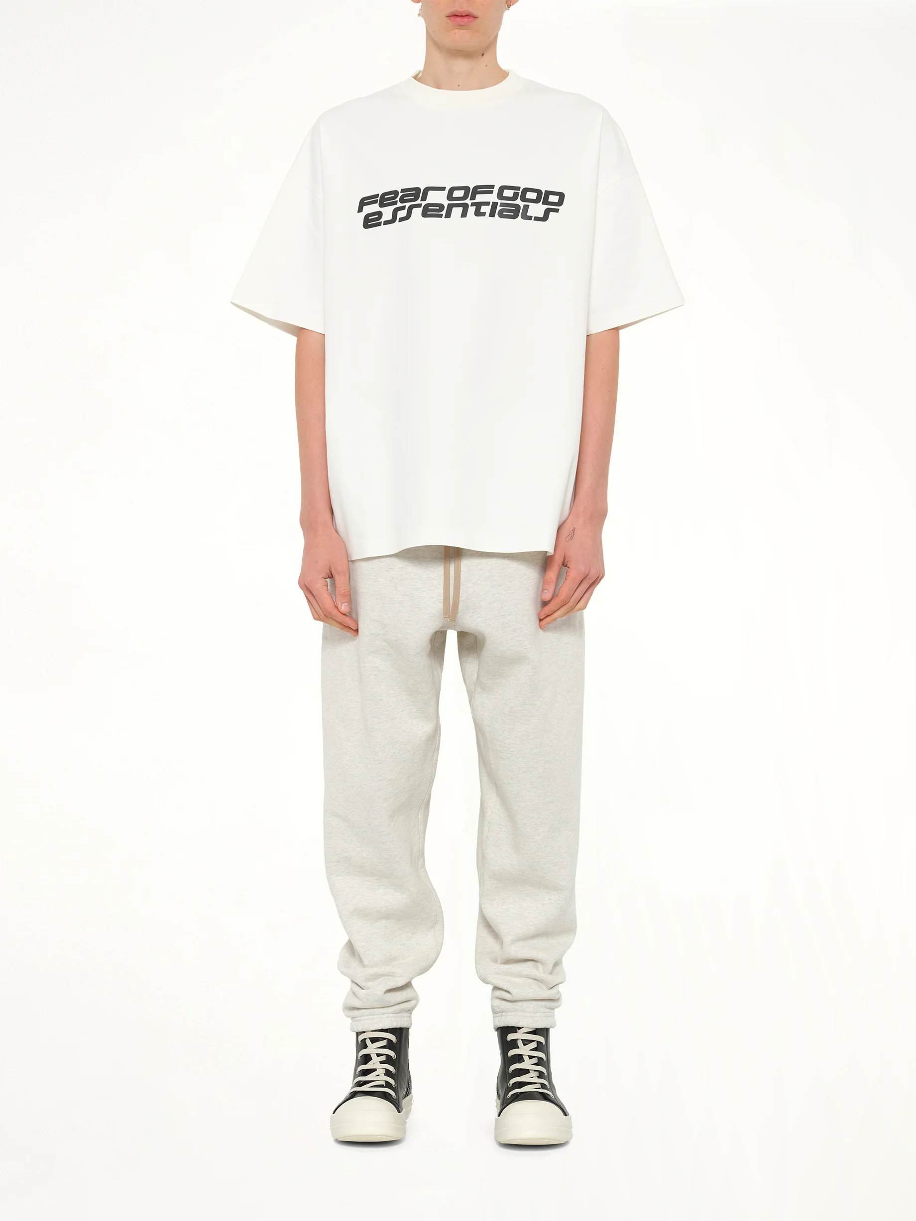 90's Short Sleeve T-Shirt in Ivory - Image 7