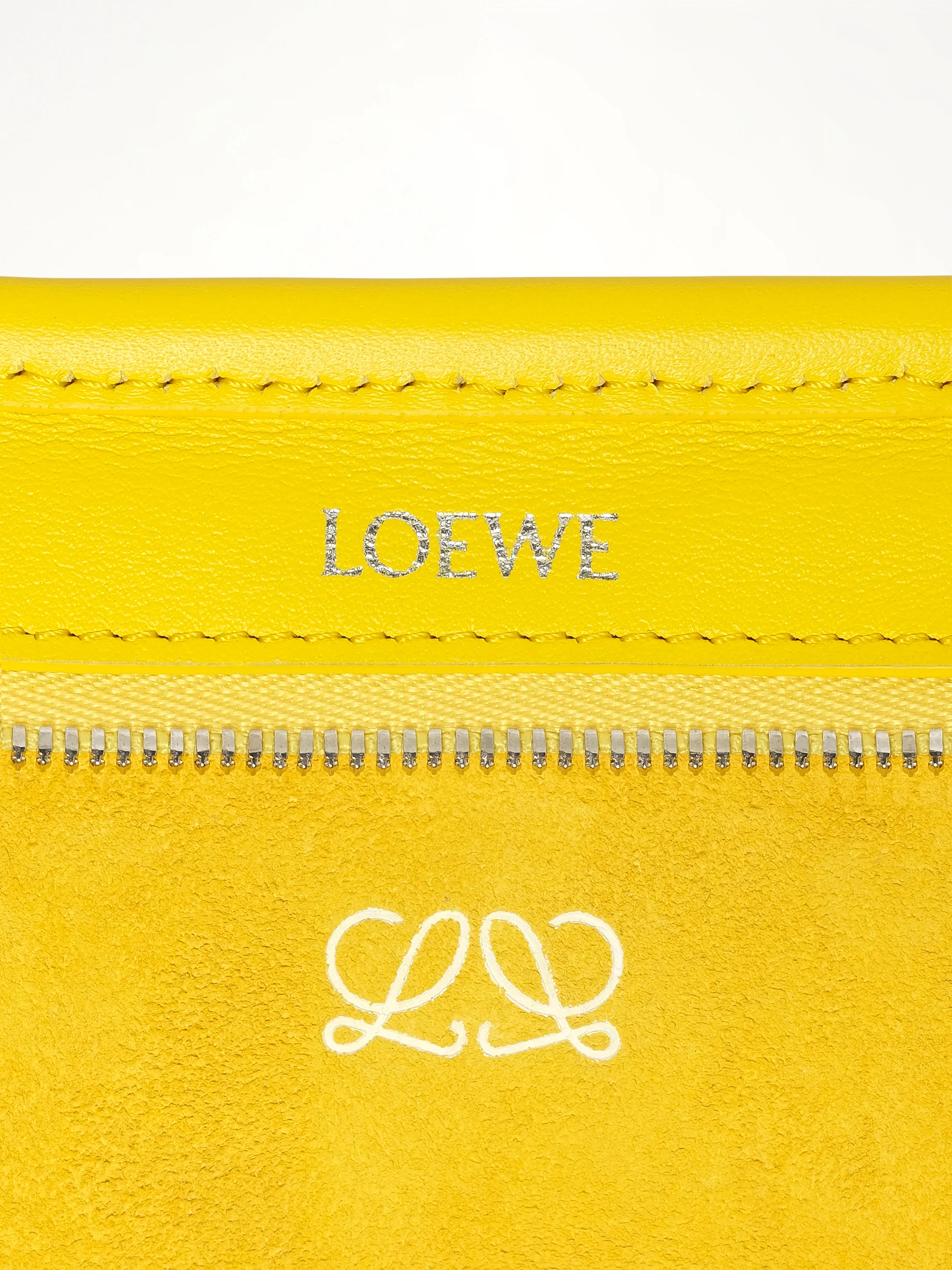 Amazona 180 Mini Bag in Daisy Yellow - Image 11