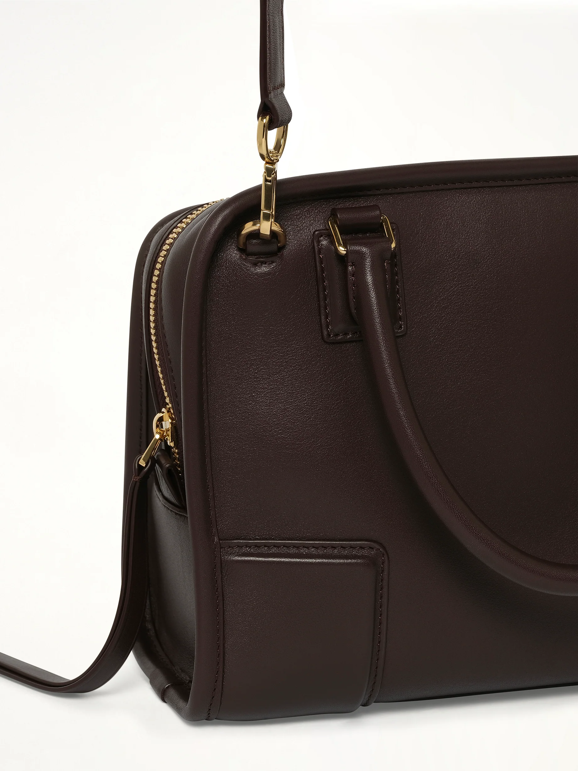 Amazona 180 Small Bag in Dark Chestnut - Image 10