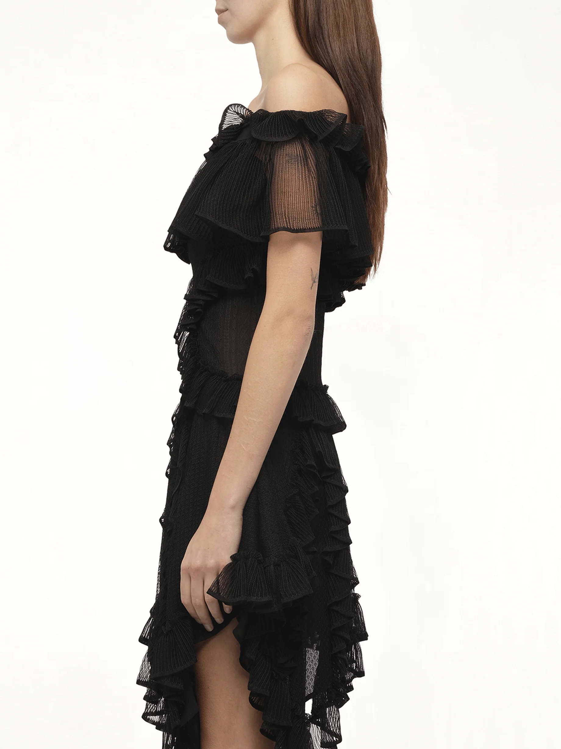 Off Shoulder Dress in Black - Image 5