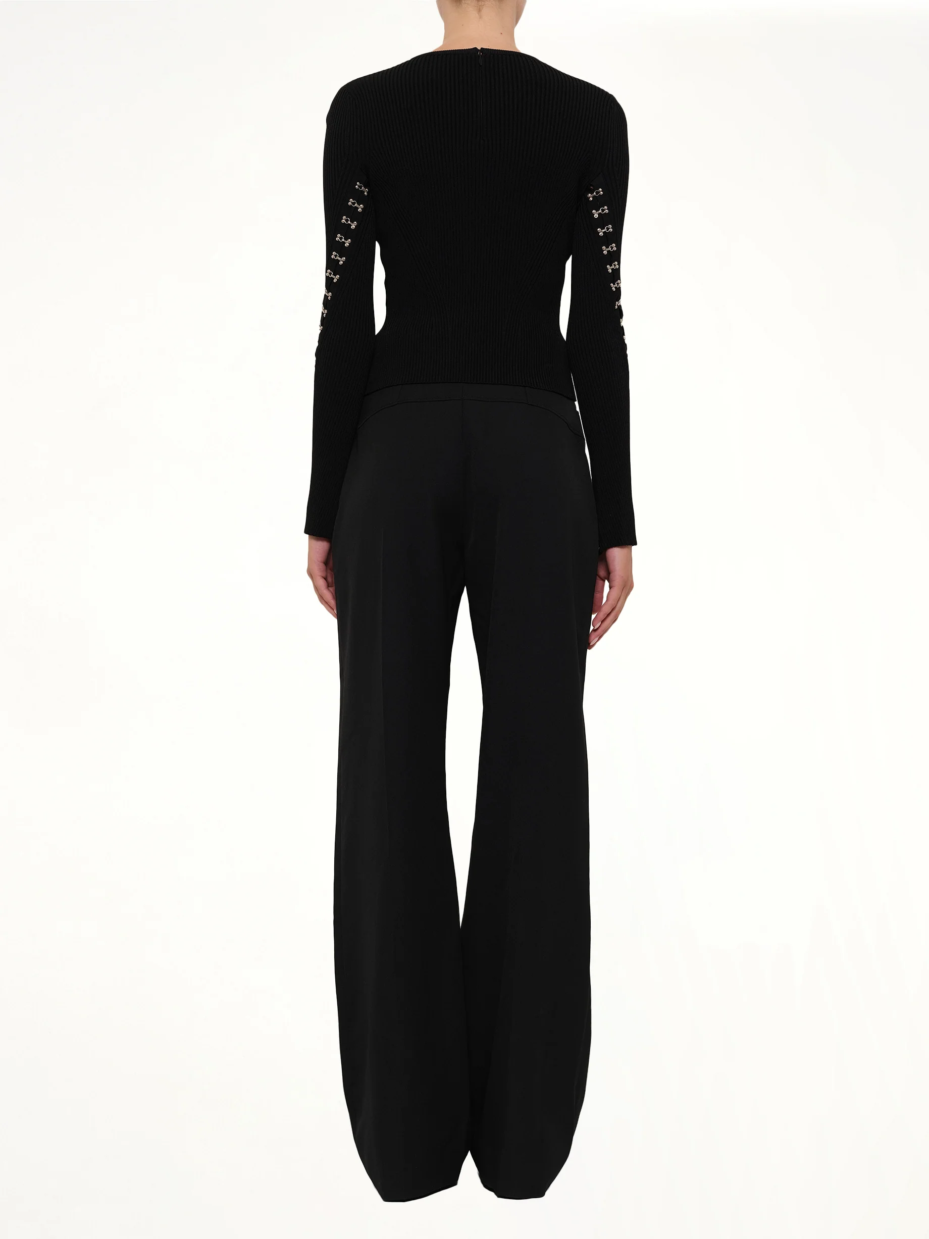 Slash Crew Neck Knitwear in Black - Image 4