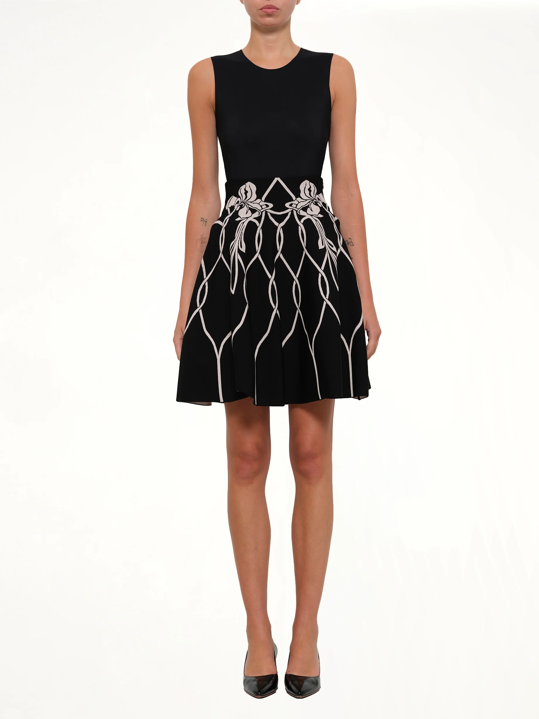 Amq - Vlm Mini Skirt in Black - Image 2