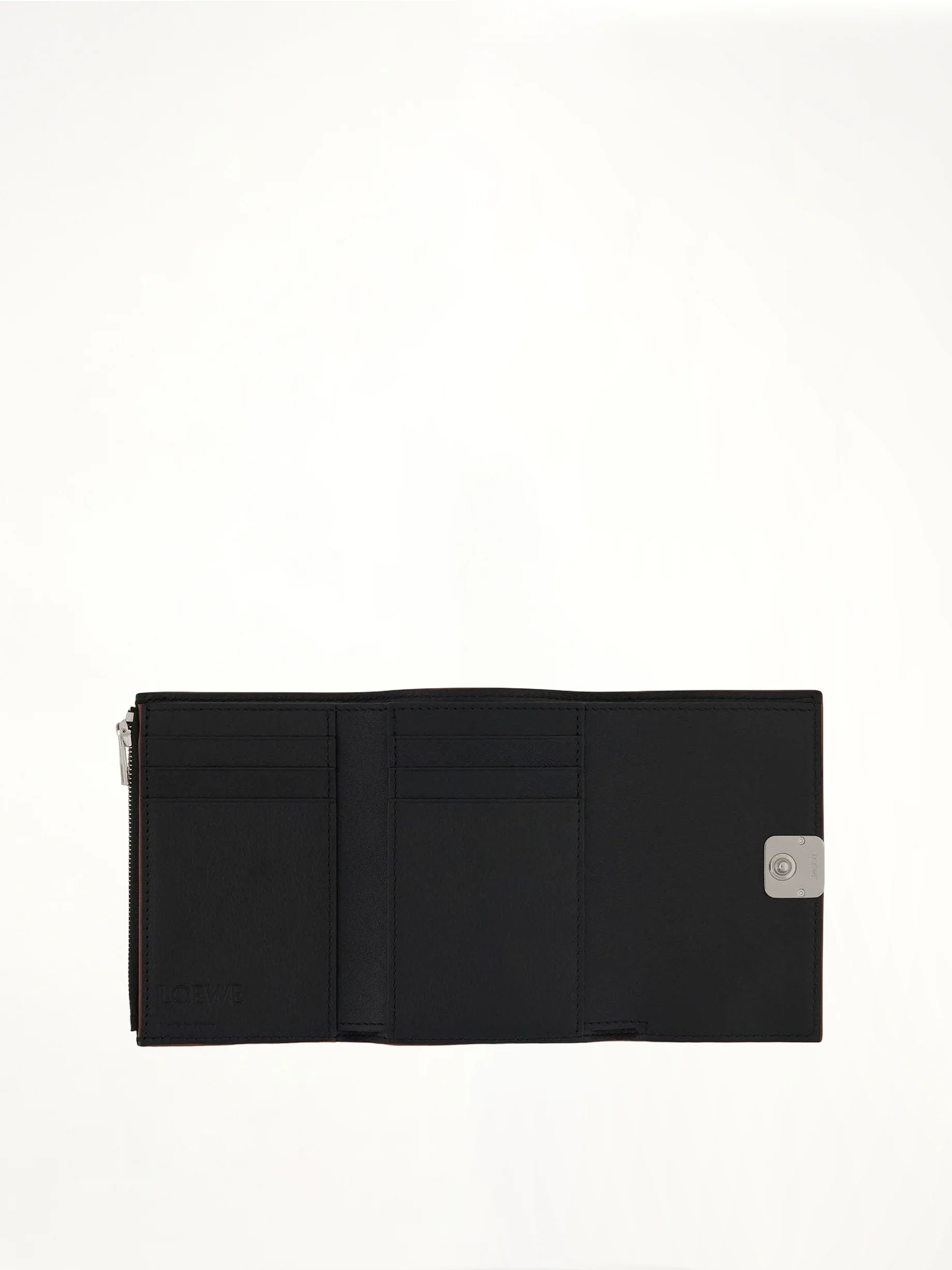Anagram Small Vertical Wallet in Pebble Grain Calfskin in Black - Image 5