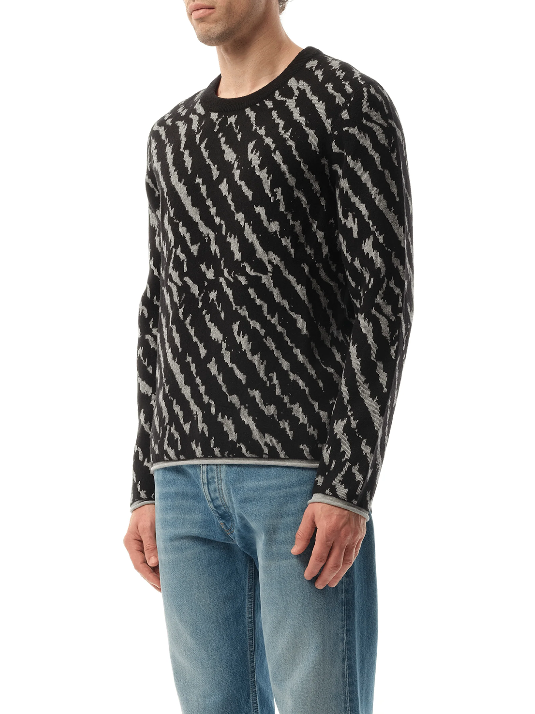 Animal Jacq Knitwear in Black - Image 5