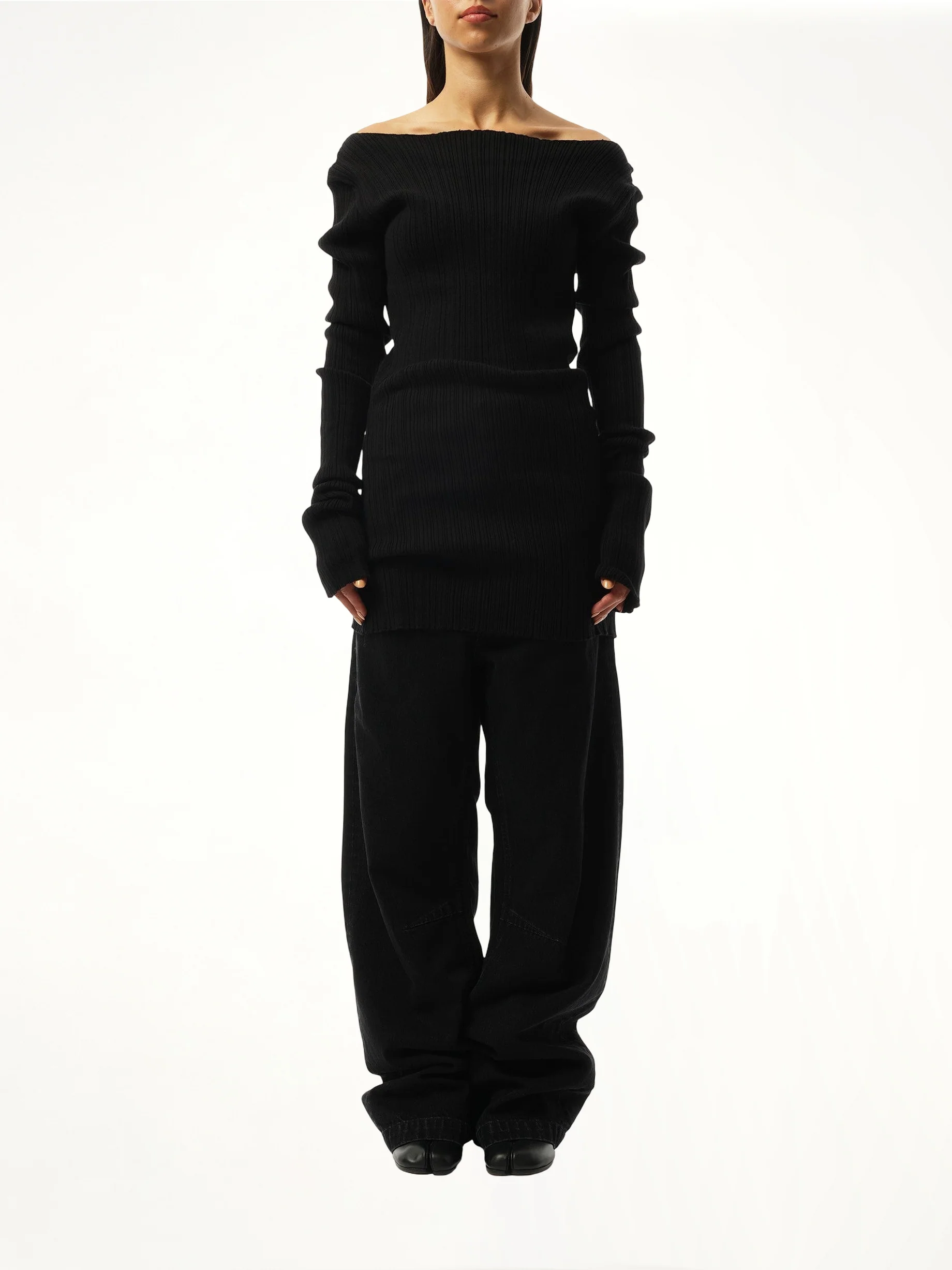 Arches Long Sleeve Knit Sweater in Black - Image 4