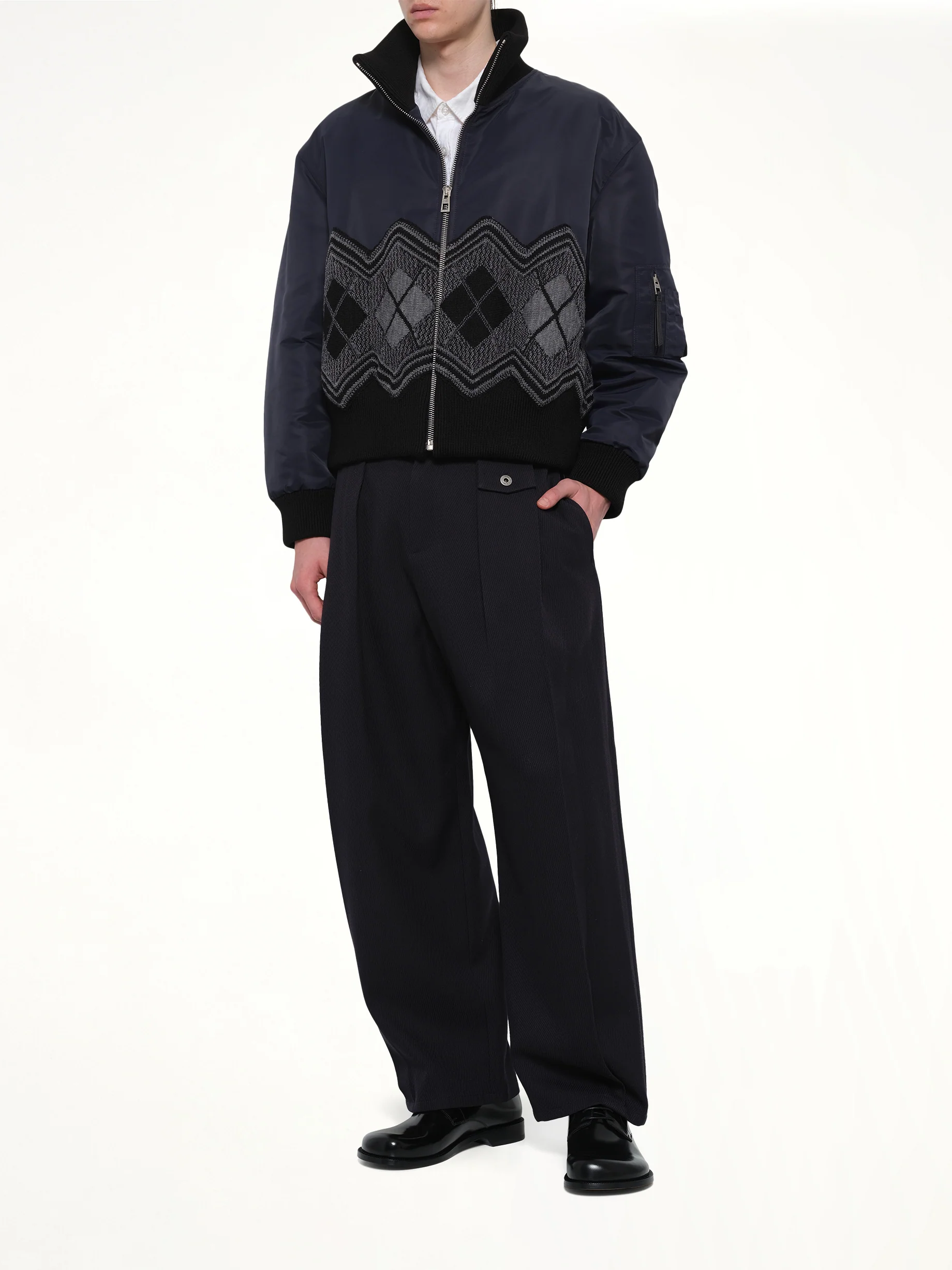 Argyle Bomber Jacket in Dark Navy - Image 4