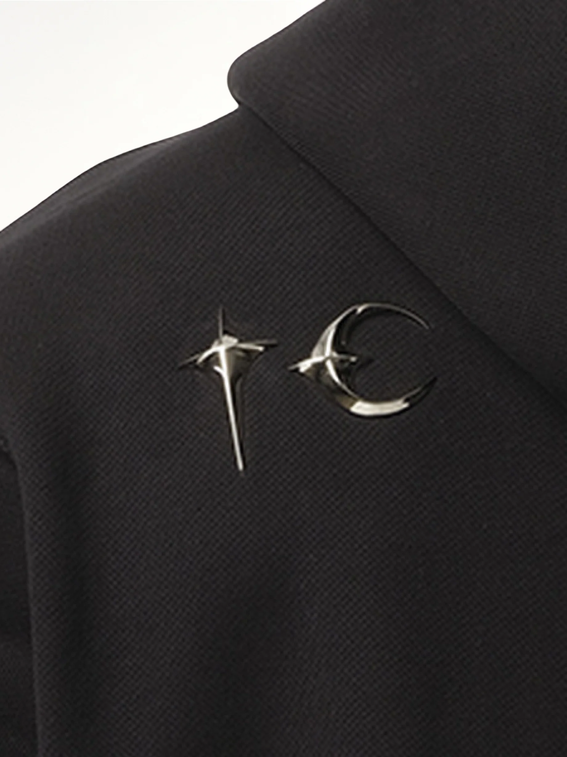 Armor Hoodie in Black - Image 6
