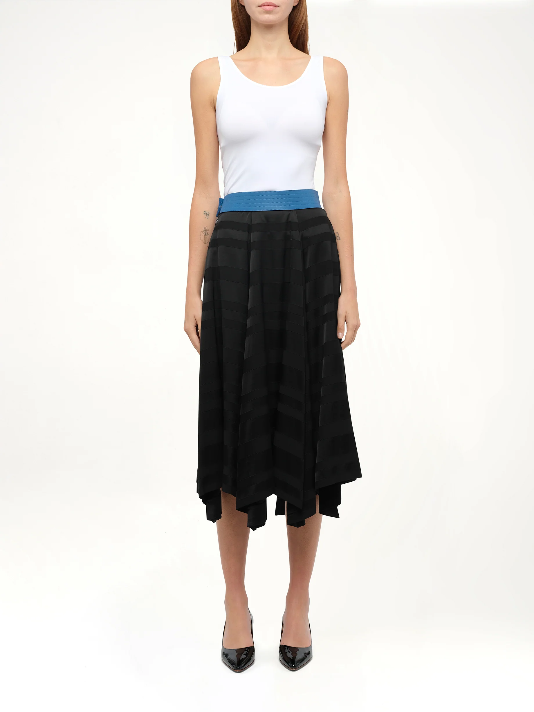 Asym Skirt in Black - Image 4