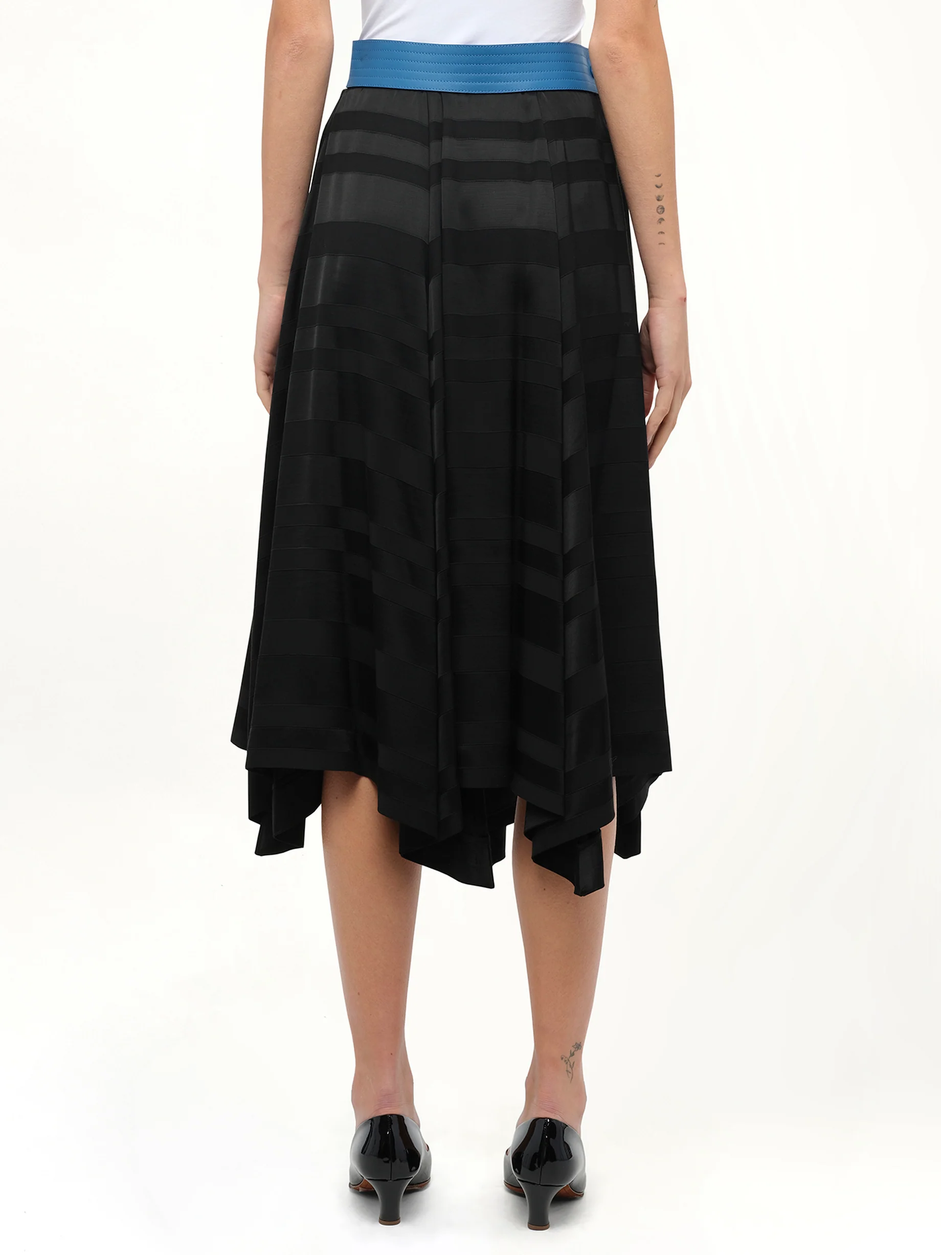Asym Skirt in Black - Image 5