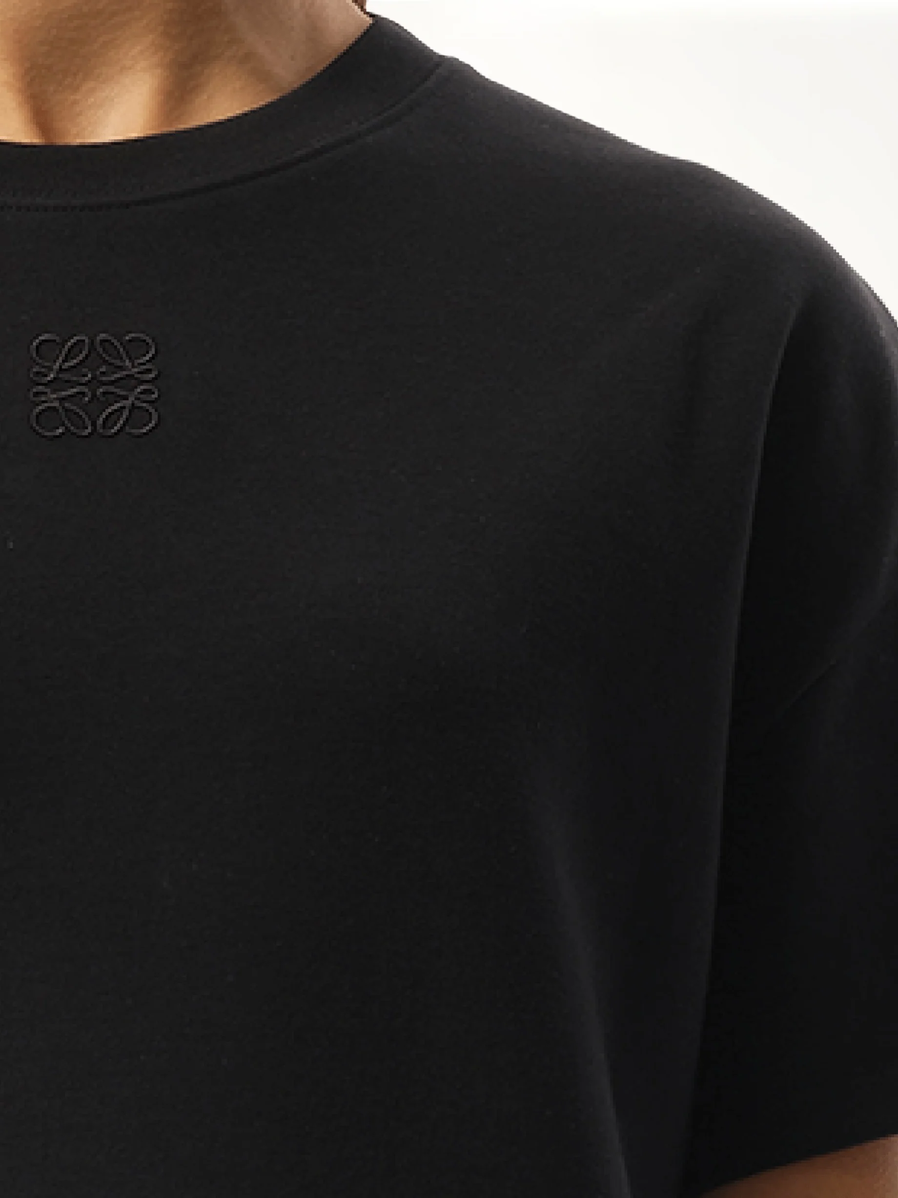Asymmetric T-Shirt Black - Image 3