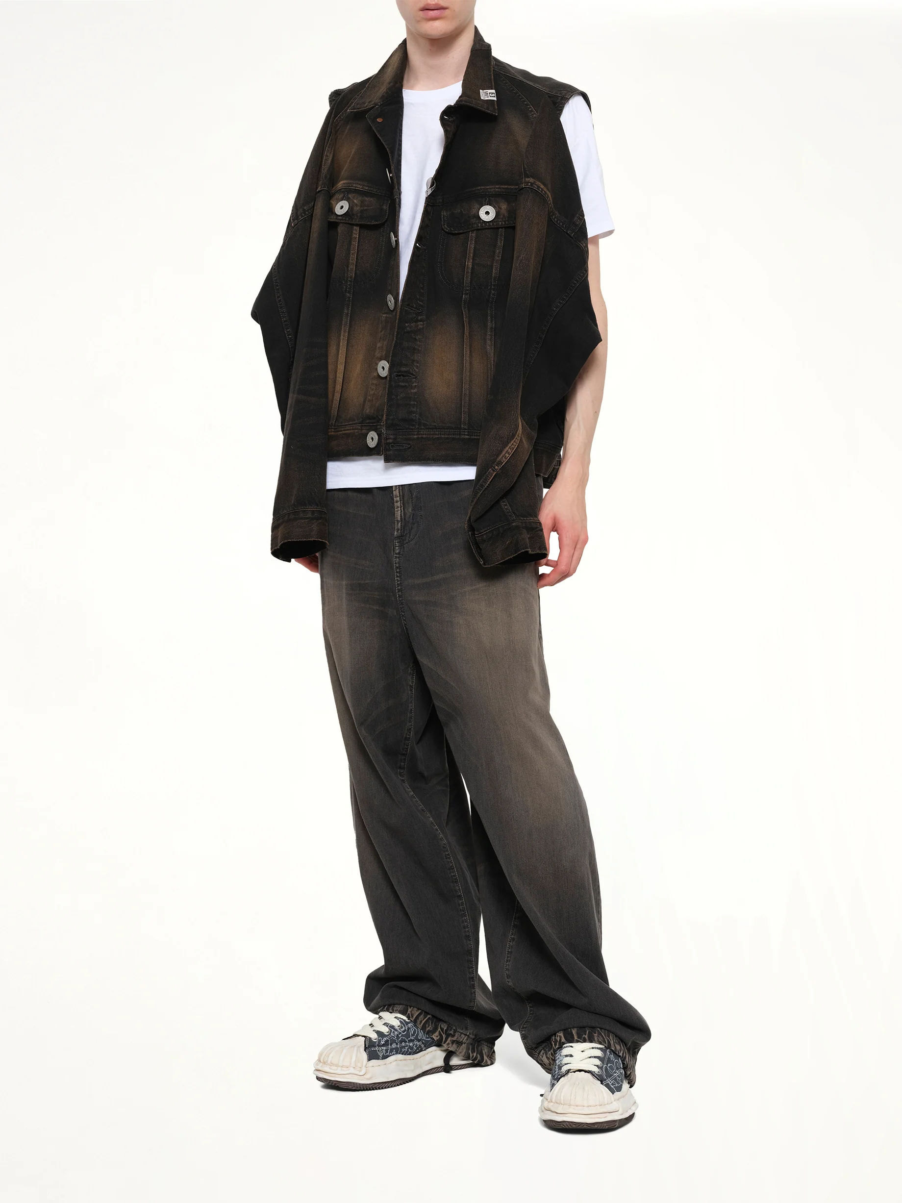 Back Vest Denim Blouson in Black - Image 10