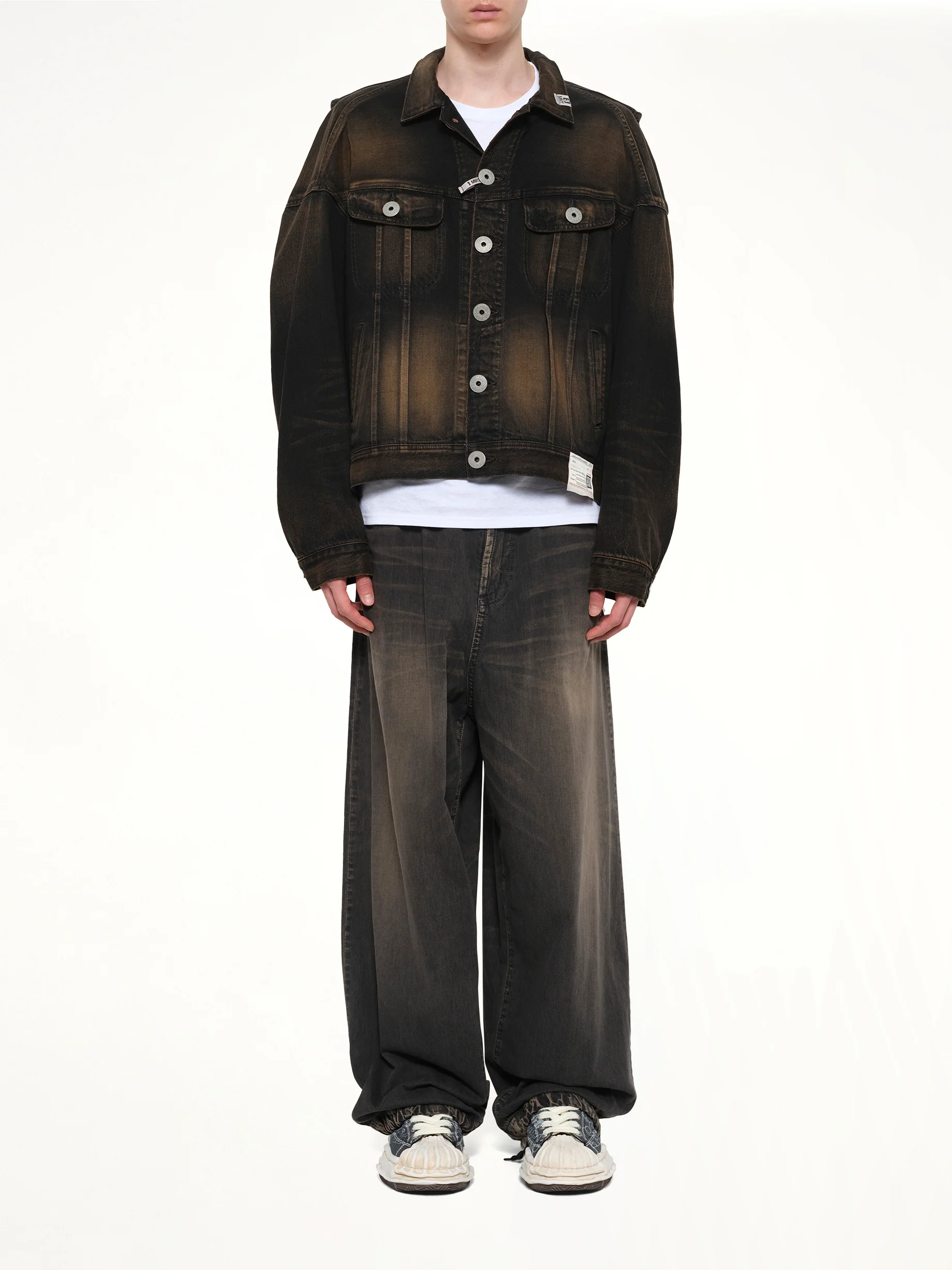 Back Vest Denim Blouson in Black - Image 7