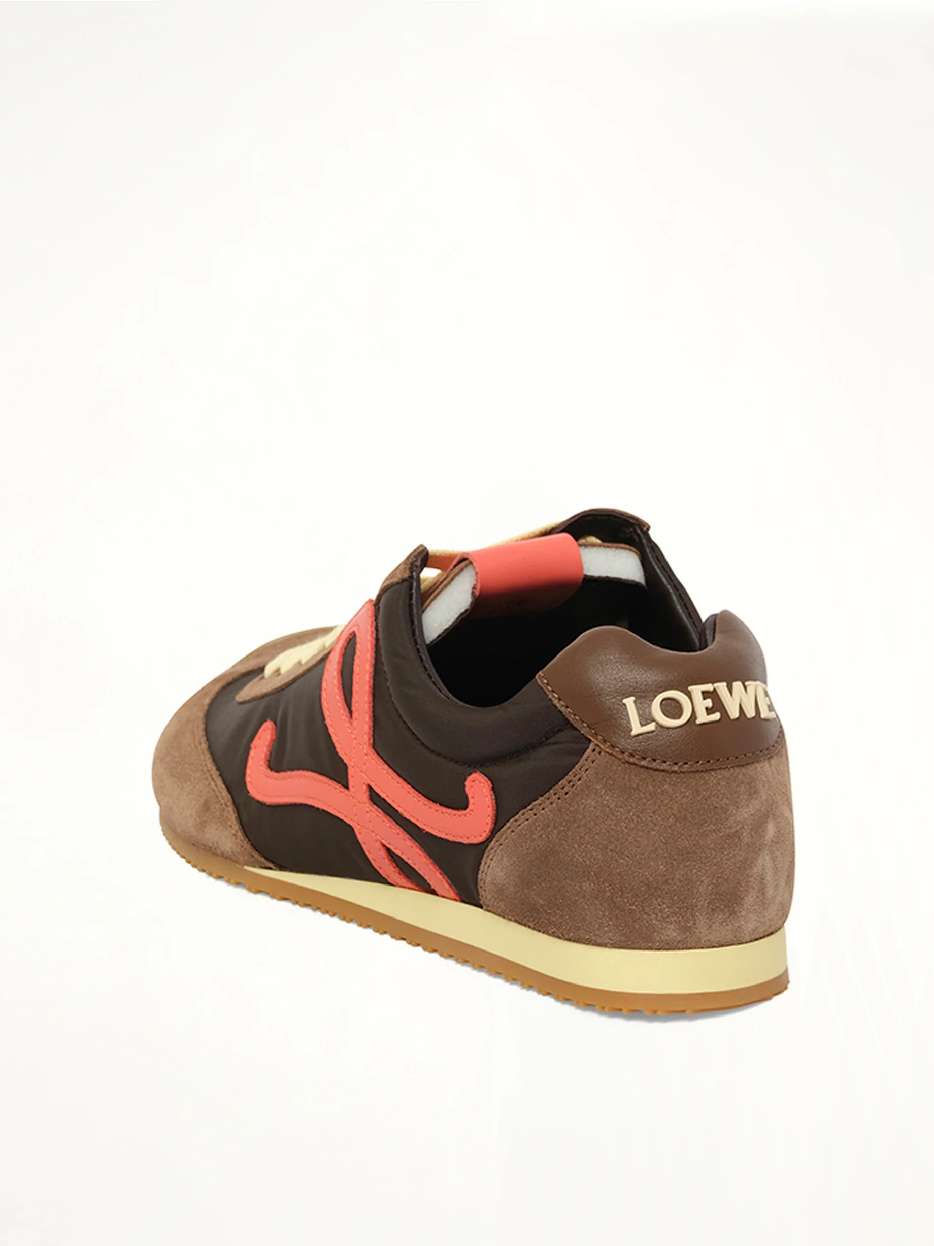 Ballet Runner 2.0 in Chocolate - Image 3