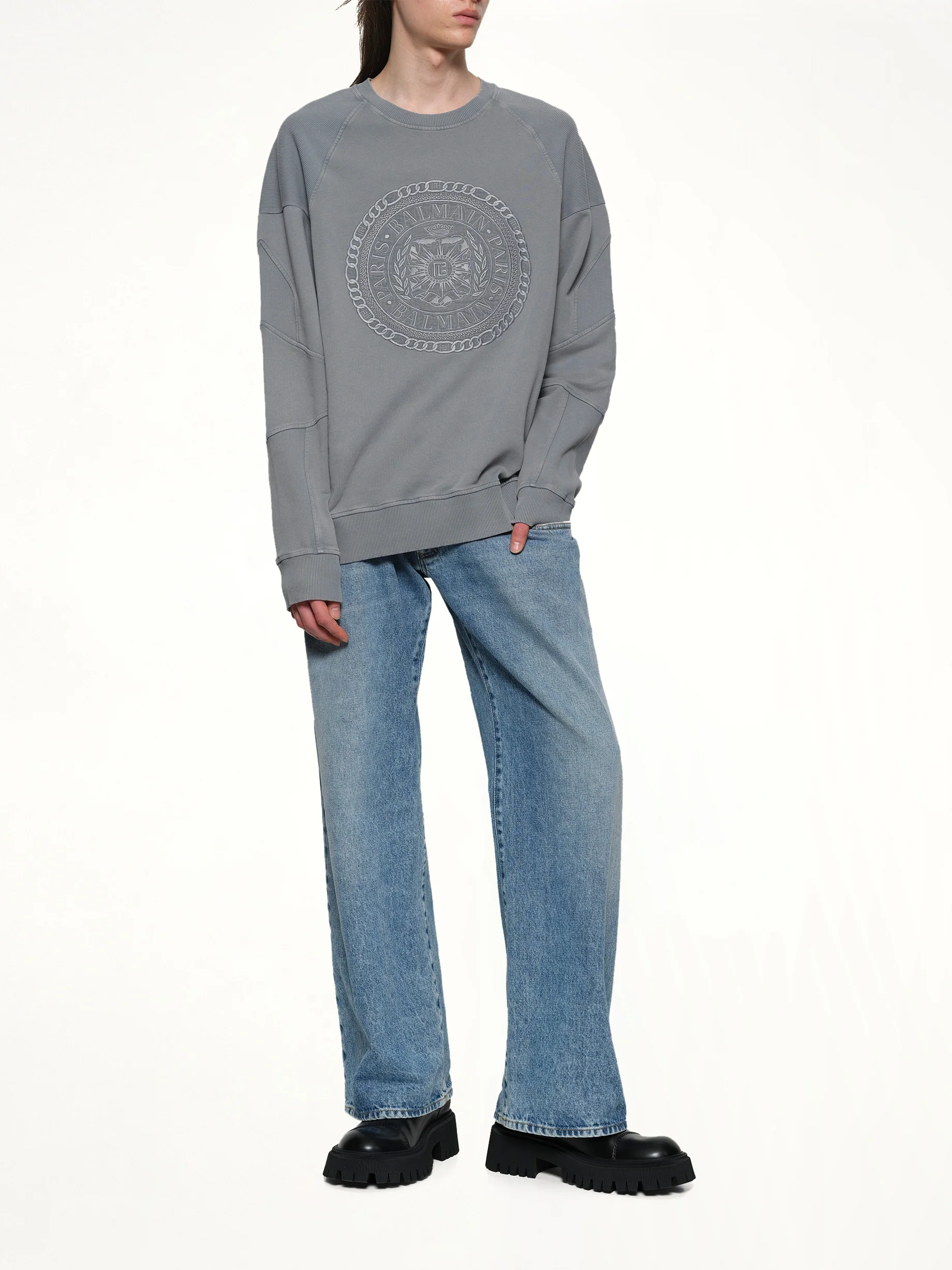 Balmain Medal Sweatshirt in Grey - Image 4