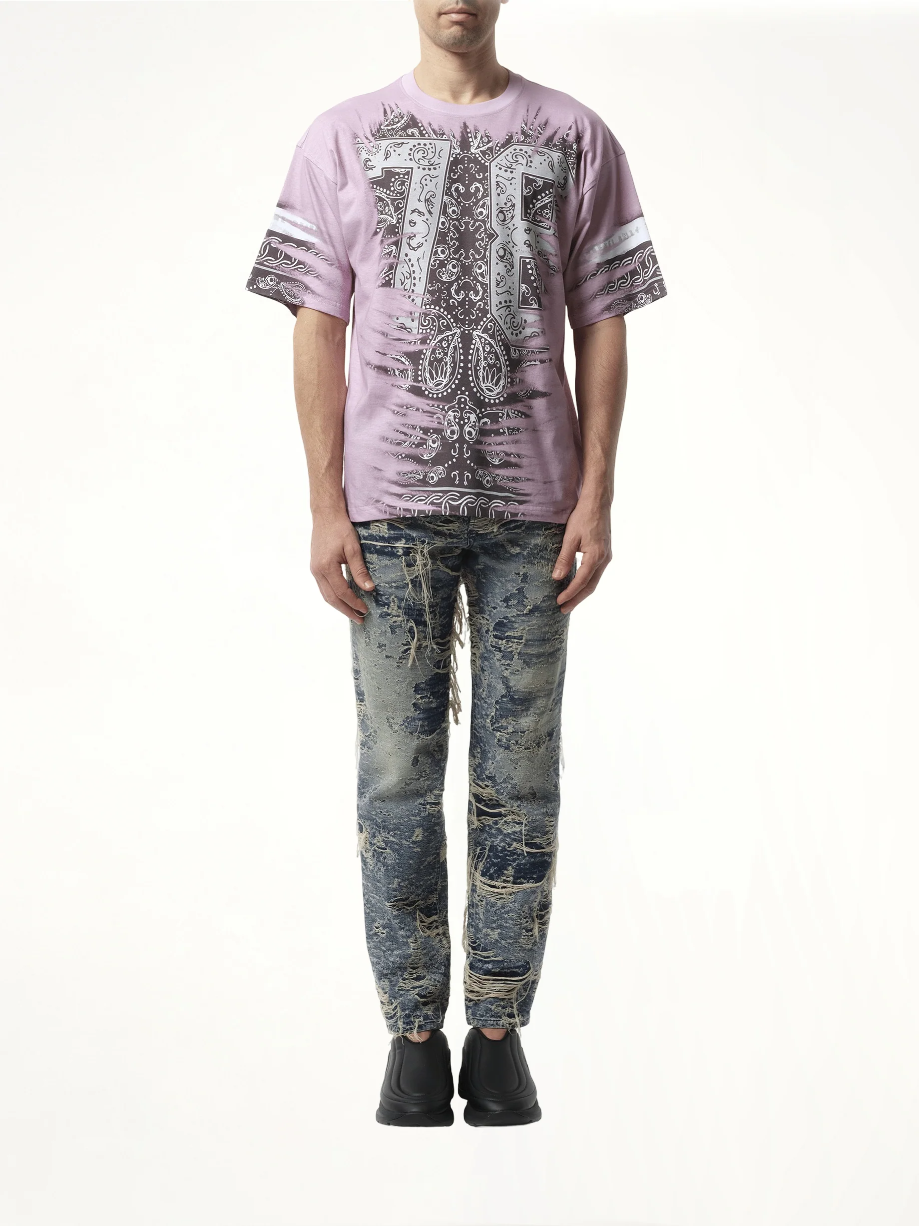 Bandana Print T-Shirt in Black/White - Image 4