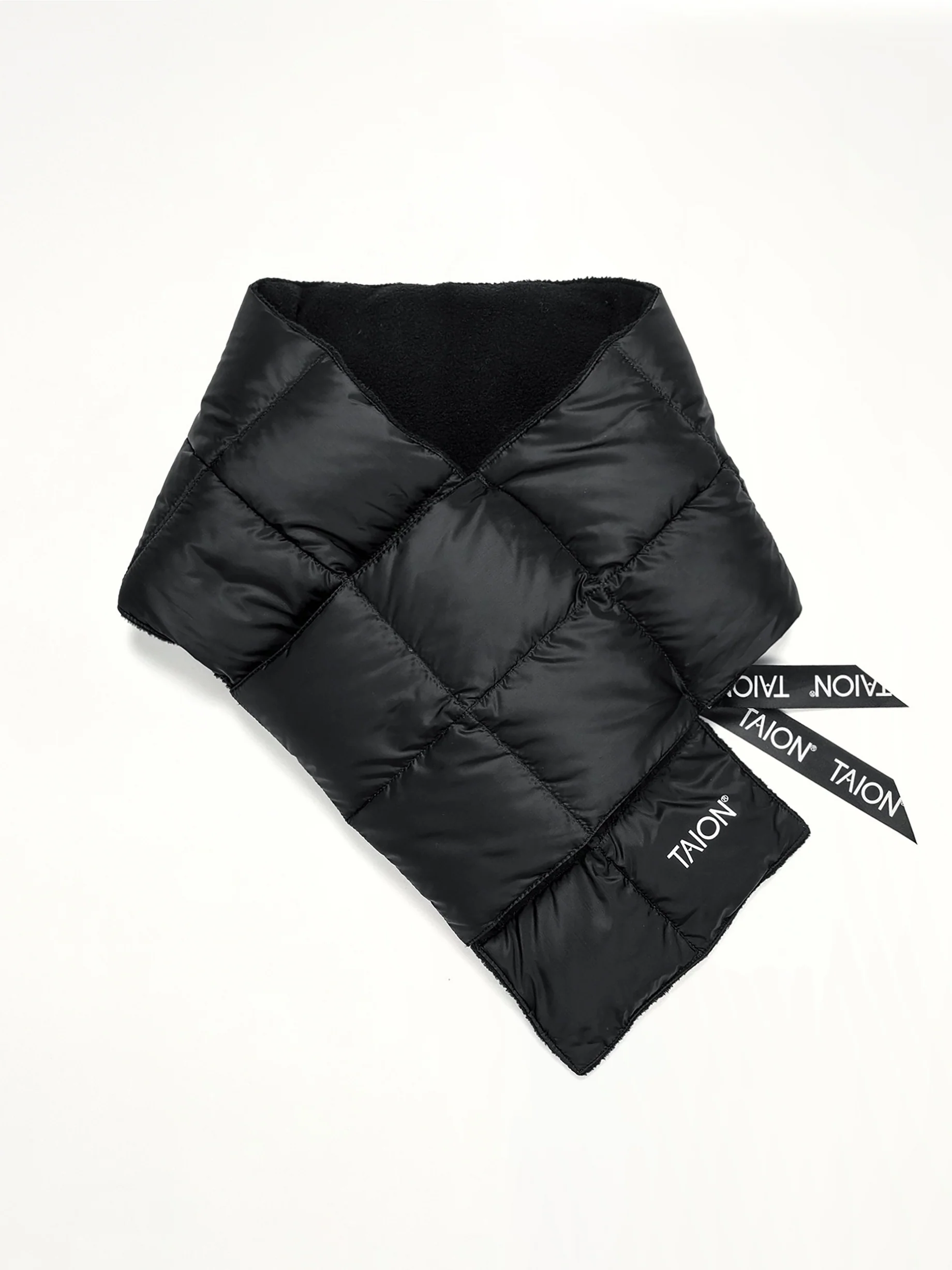 Basic Down Scarf in Black