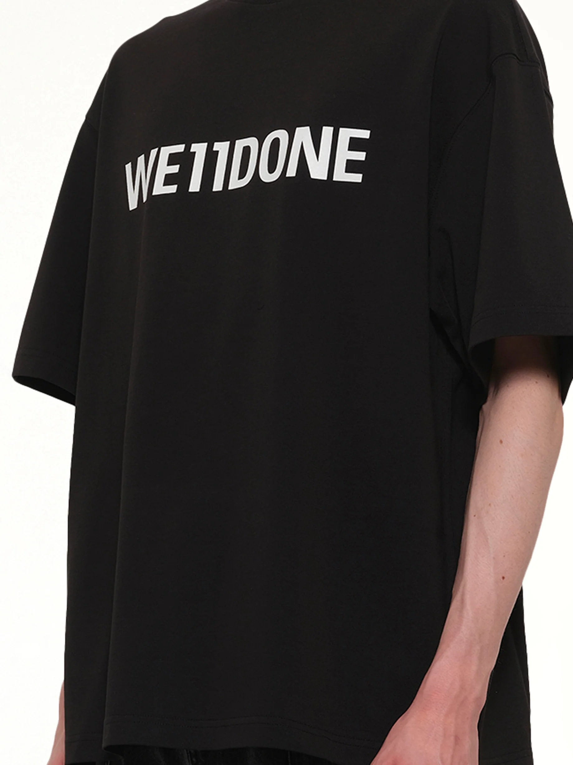 Basic Logo Large T-Shirt in Black - Image 6