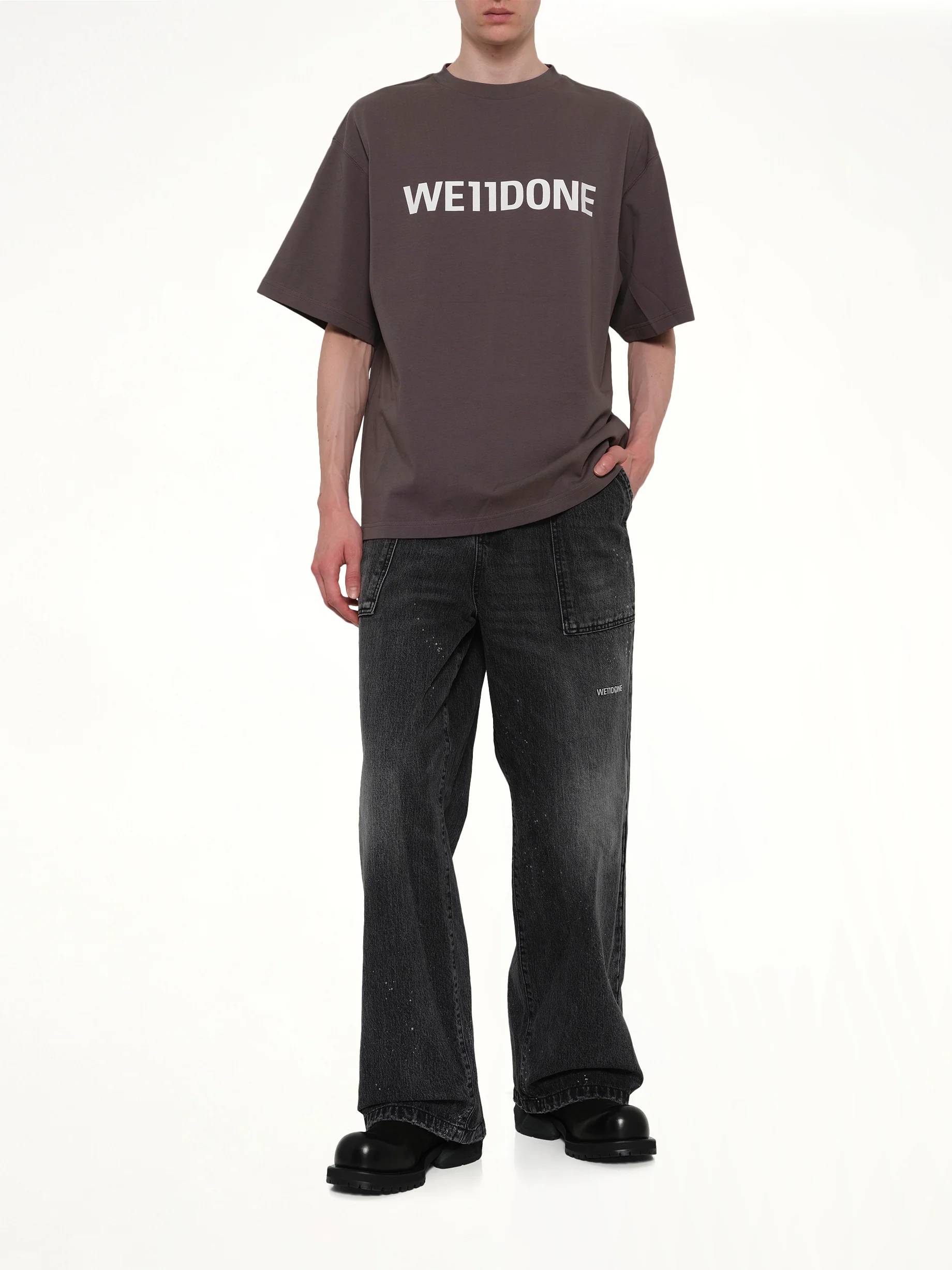 Basic Logo Large T-Shirt in Charcoal - Image 4